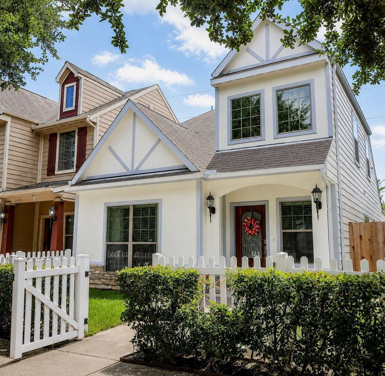 4655 Trembling Forest Ln, Houston, TX 77092