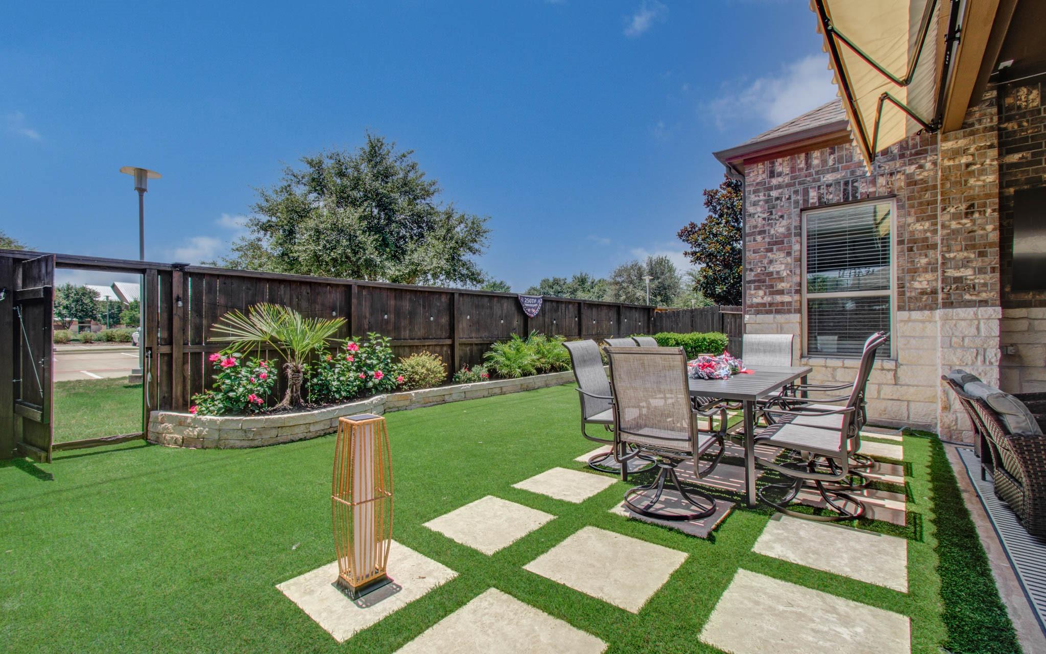 17915 Olde Oaks Estates Ct, Cypress, TX 77433 photo