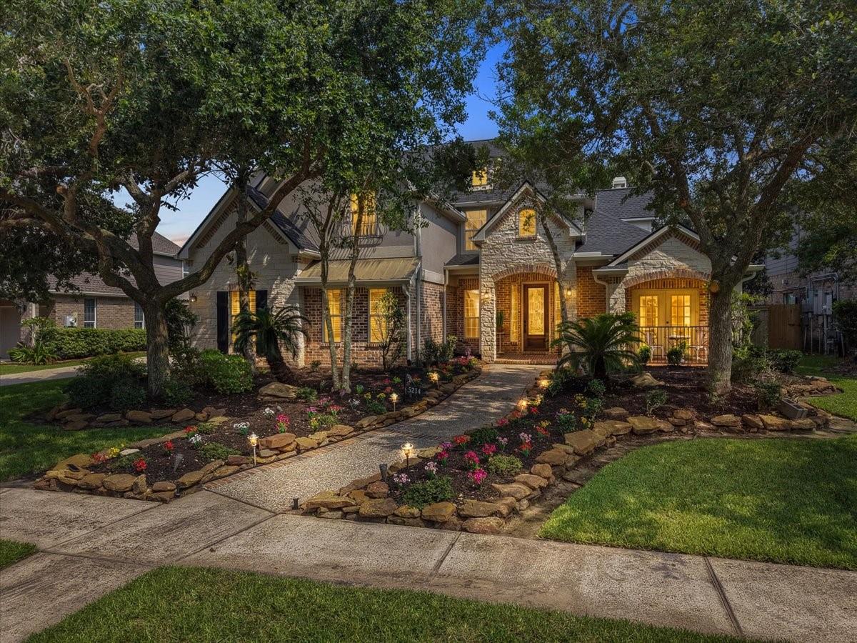 5214 Blue Cypress Ln, League City, TX 77573