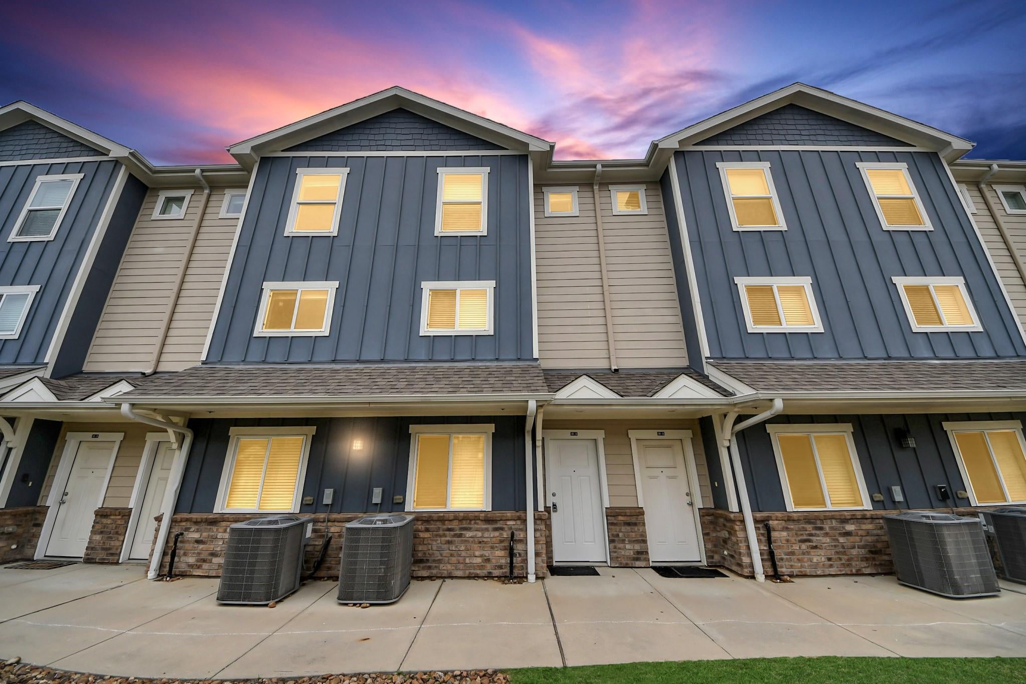 21155 Gosling Rd, Spring, TX 77388