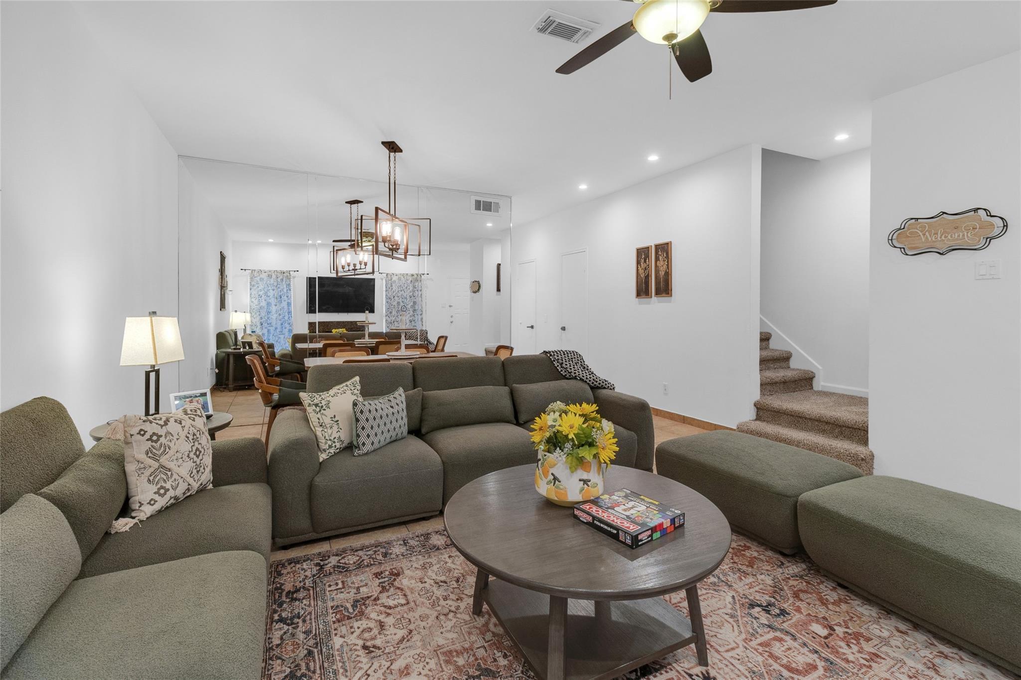 7294 Regency Square Ct, Houston, TX 77036 photo