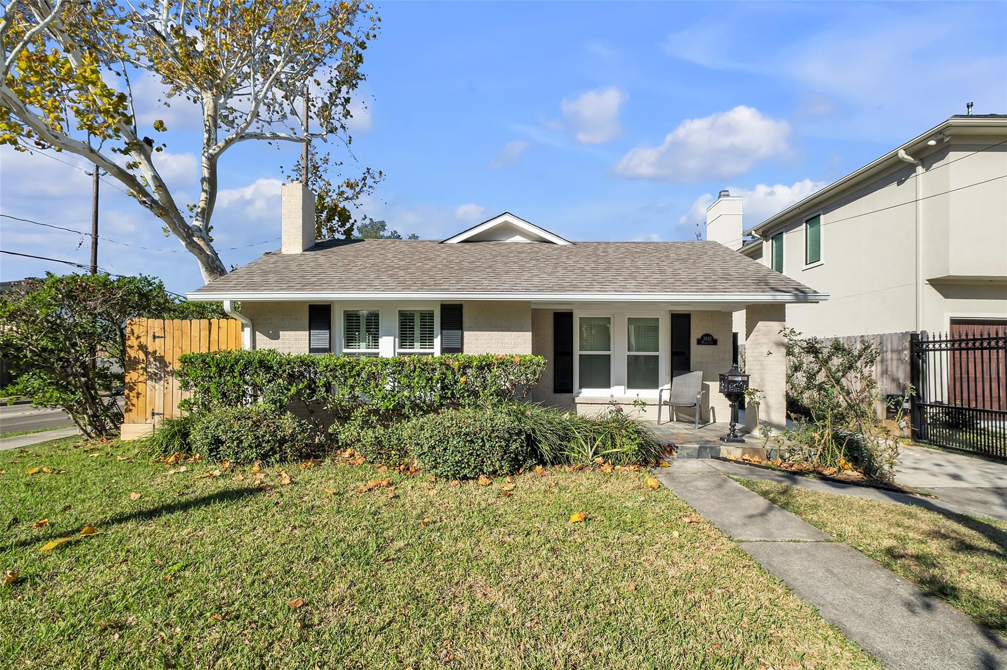3932 Marquette St, Houston, TX 77005 photo