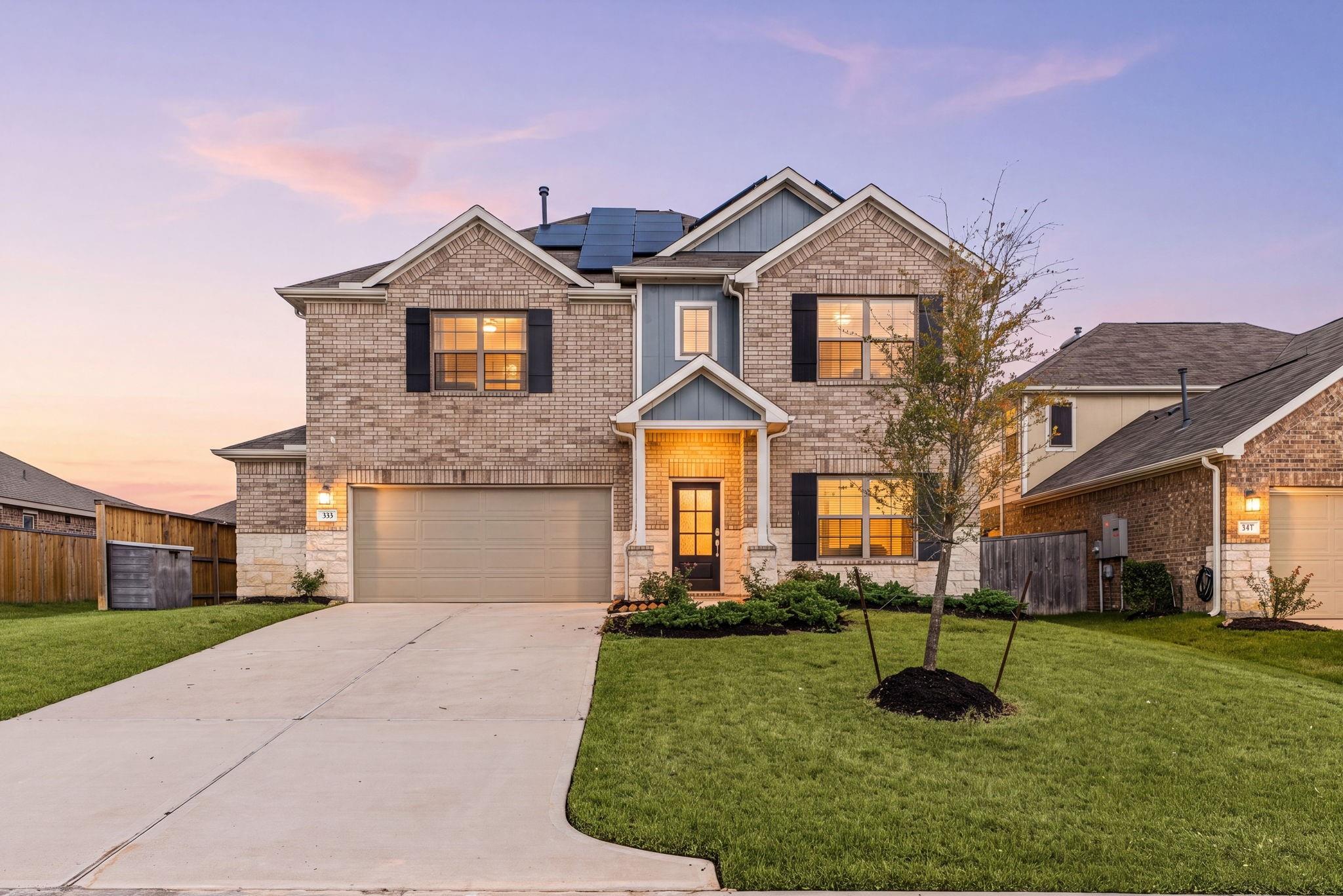 333 Flower Reed Ct, Magnolia, TX 77354