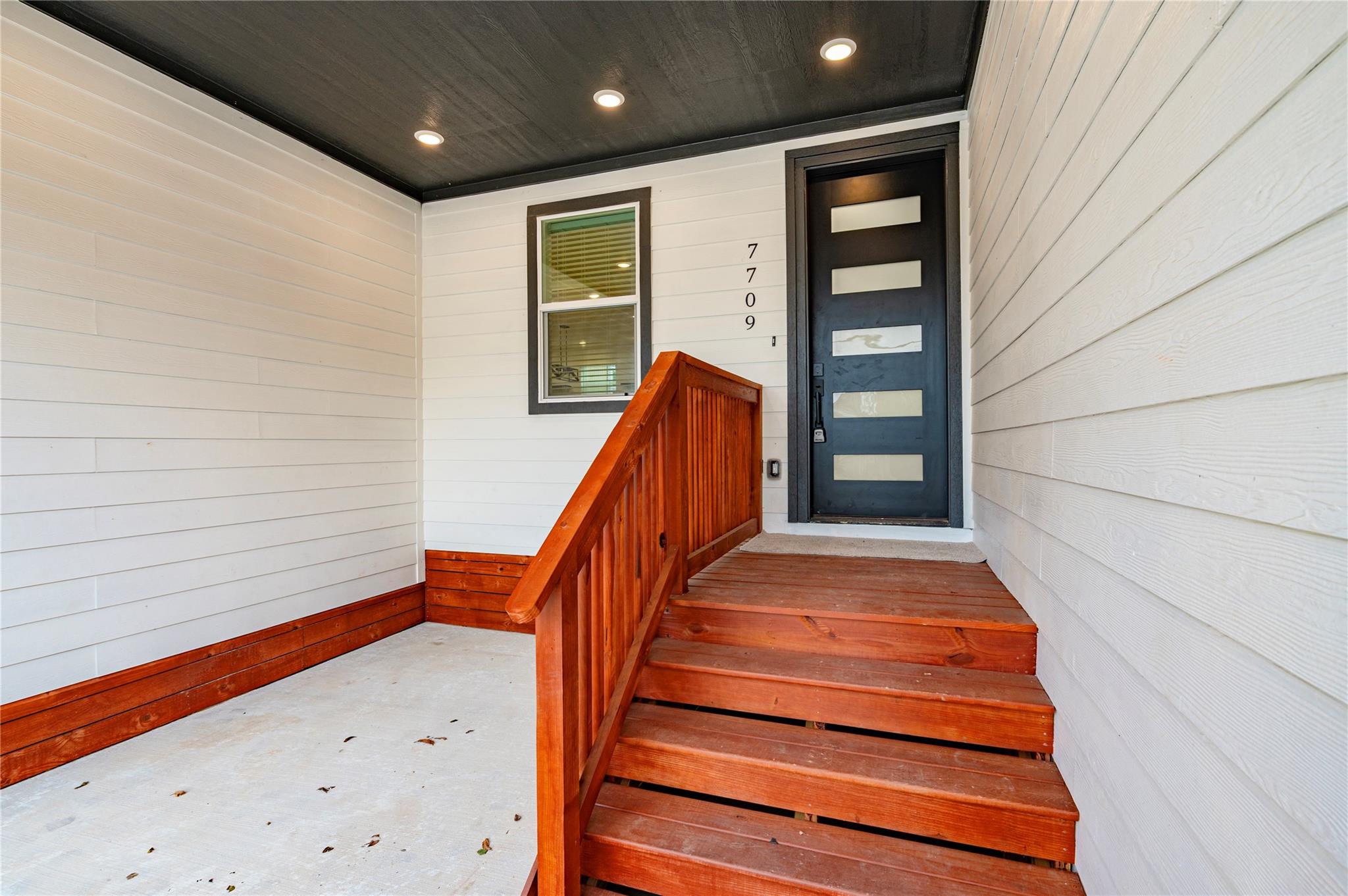 7709 Avenue L, Houston, TX 77012 photo