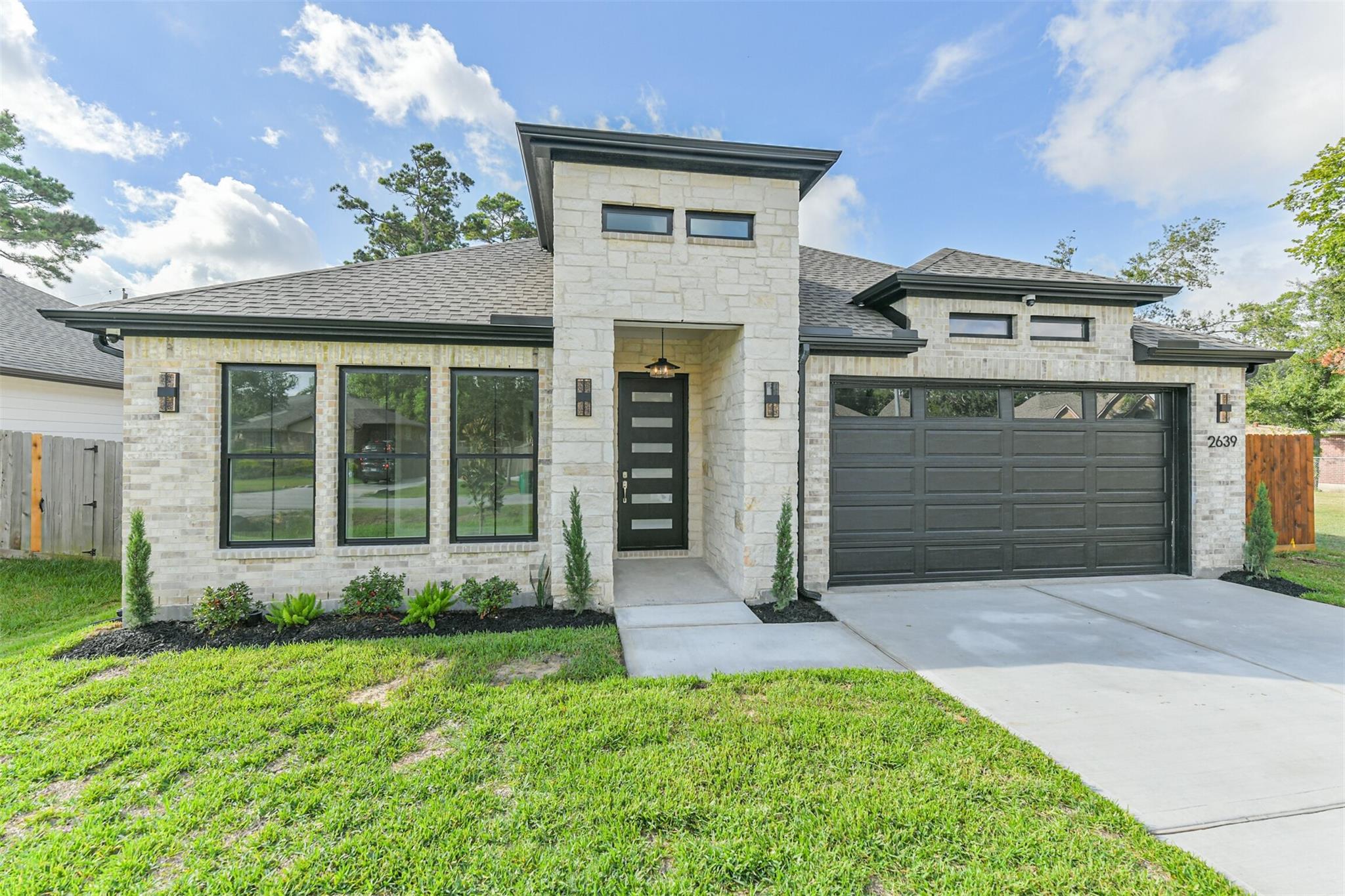 2643 Dalview St, Houston, TX 77091