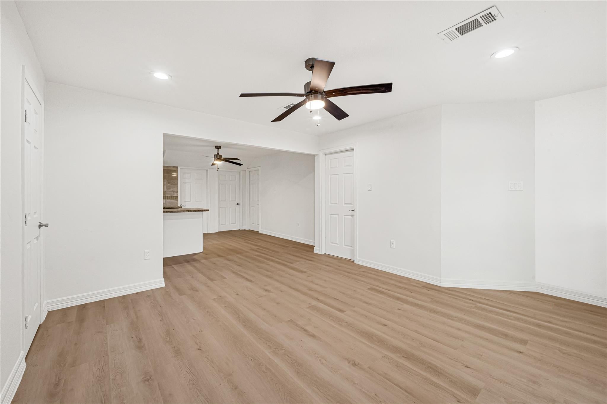 2631 Mansfield St, Houston, TX 77091 photo