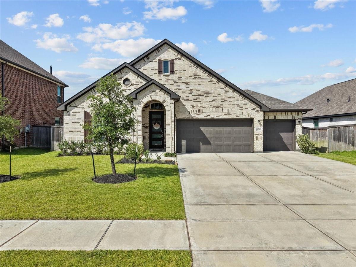 4907 Autumn Hills Trl, Pearland, TX 77584 photo