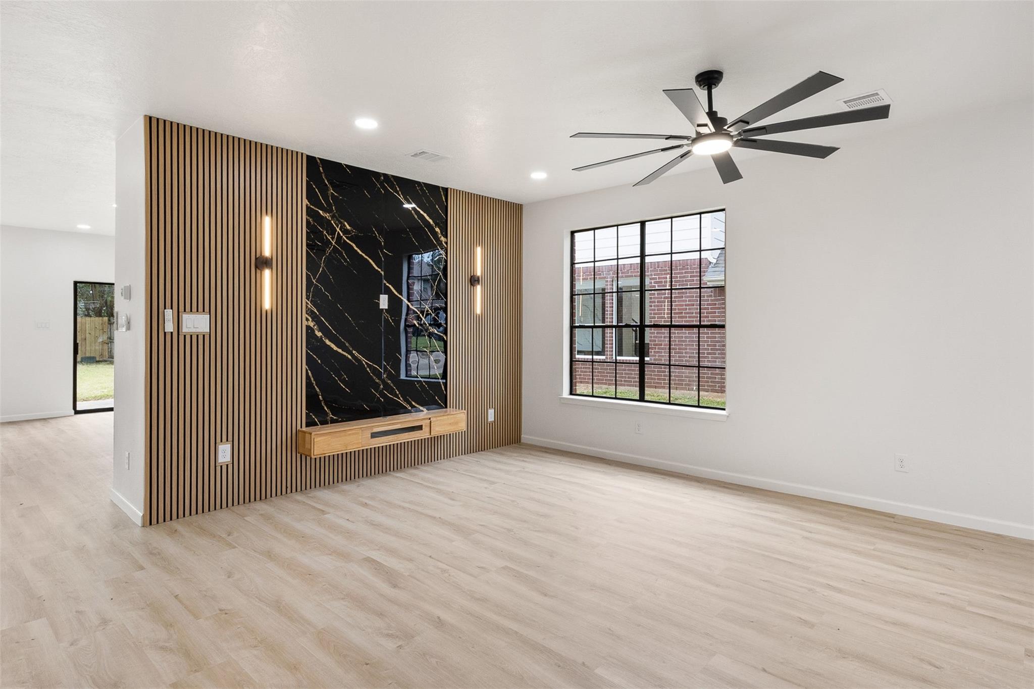 2522 Willow Spring Ln, Sugar Land, TX 77479 photo