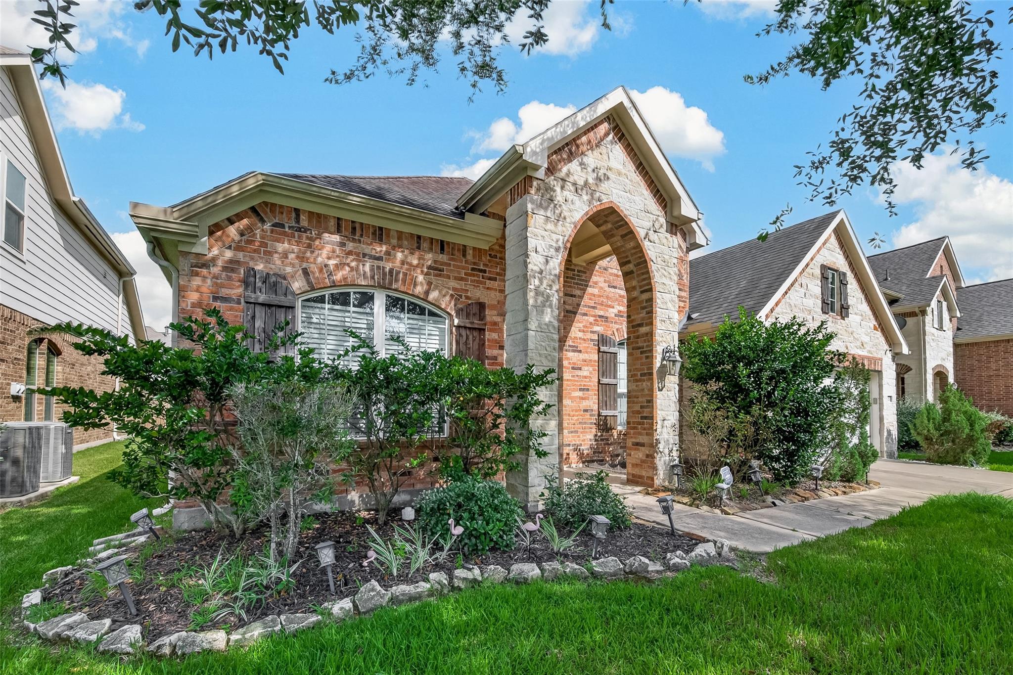 623 Orlandis Ln, Richmond, TX 77469 photo