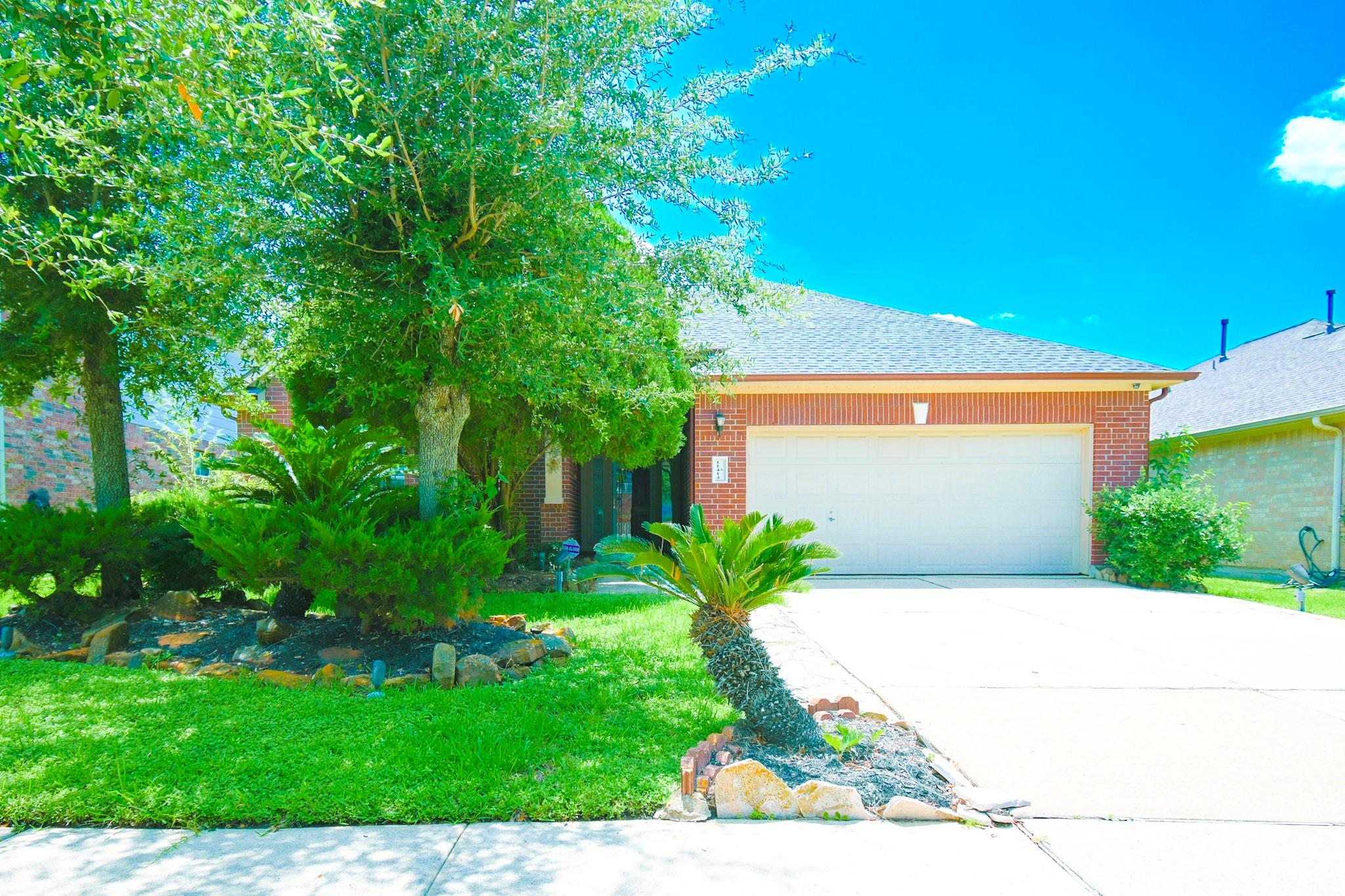 11414 Sleepy Hollow Trail Ln, Houston, TX 77089 photo