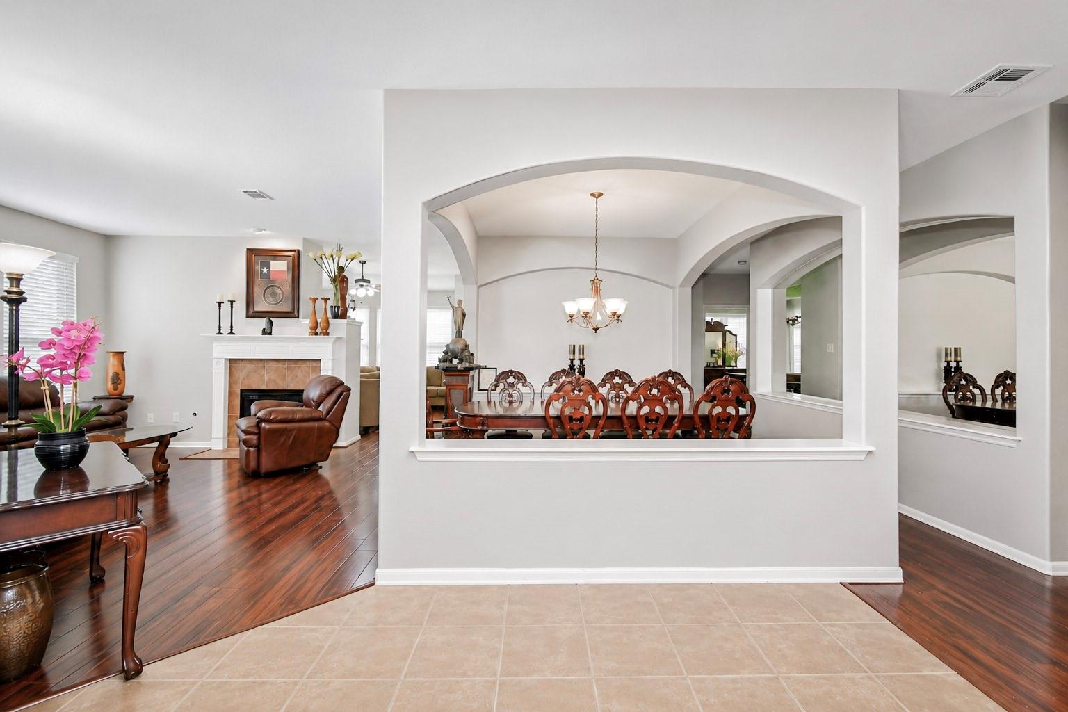 11414 Sleepy Hollow Trail Ln, Houston, TX 77089 photo