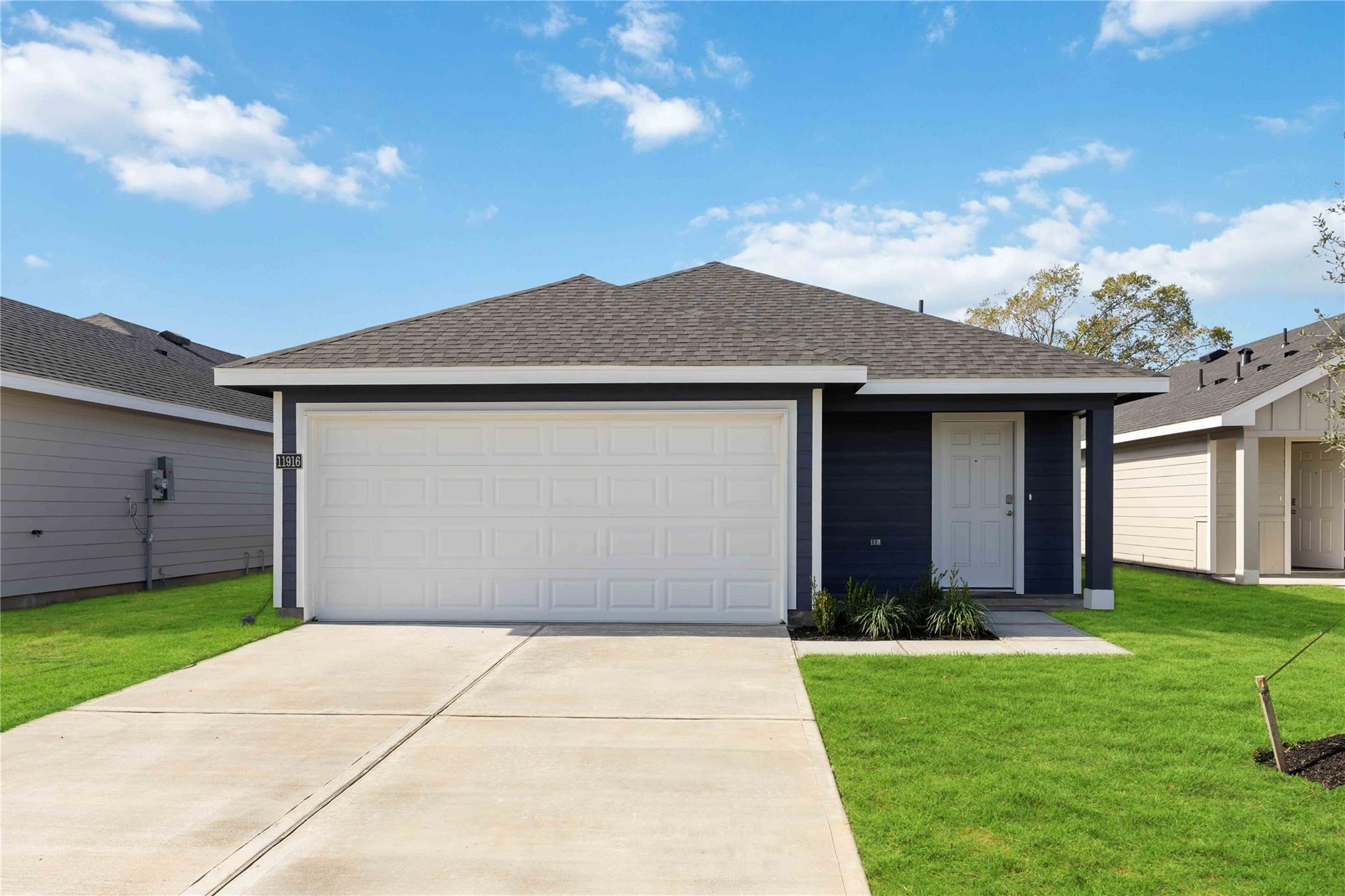 11913 Sweet Apple Ln, Houston, TX 77048