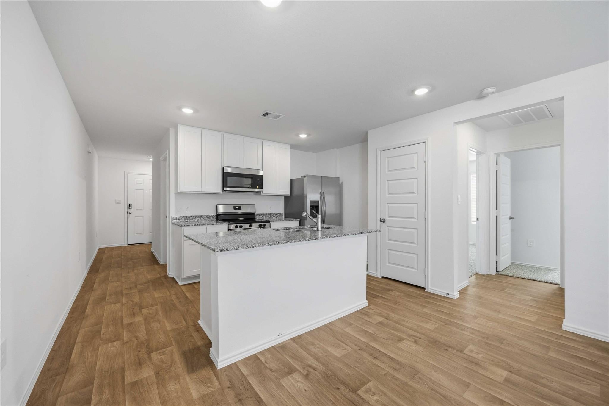 11913 Sweet Apple Ln, Houston, TX 77048 photo