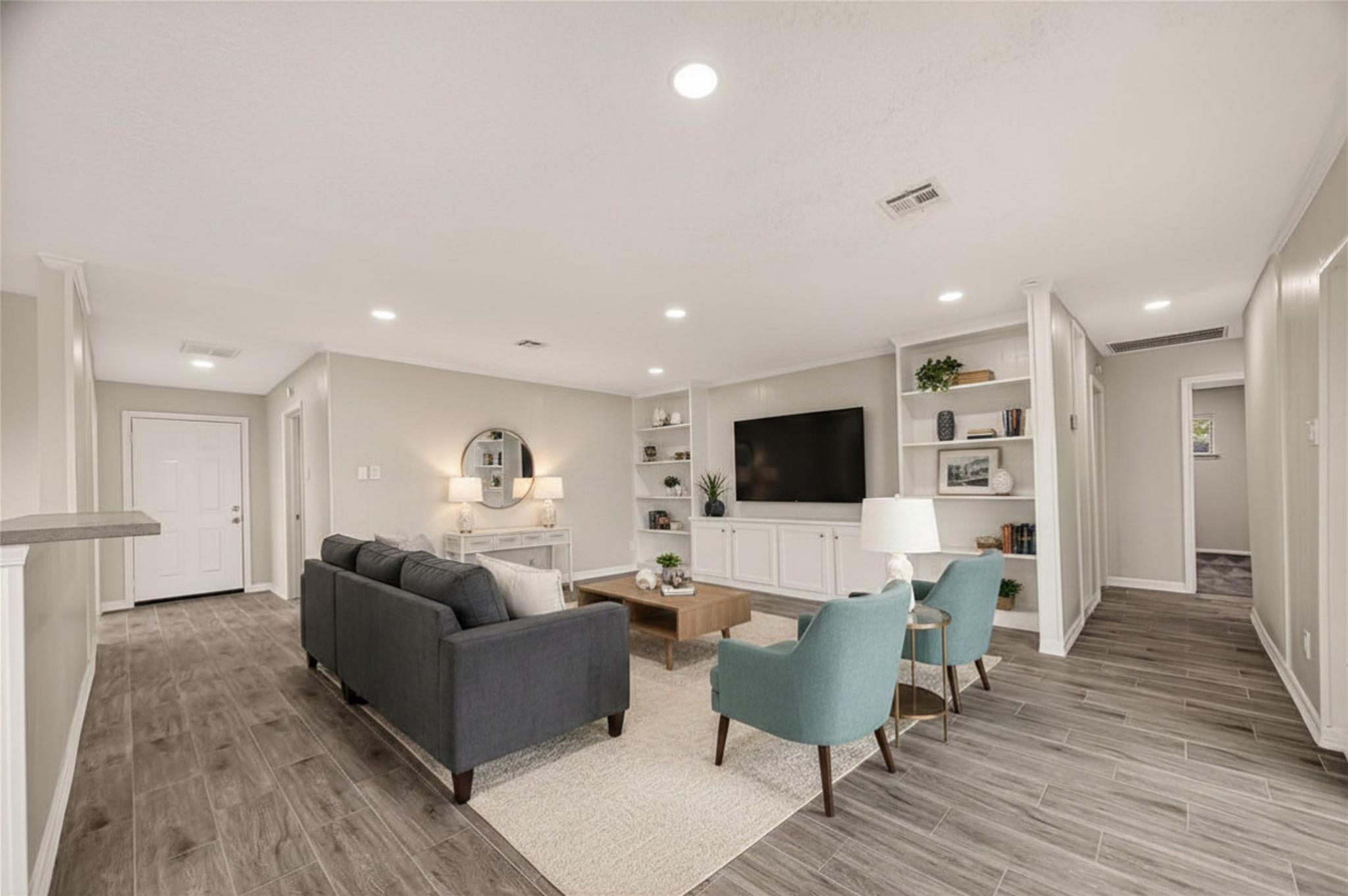 7627 Green Lawn Dr, Houston, TX 77088 photo