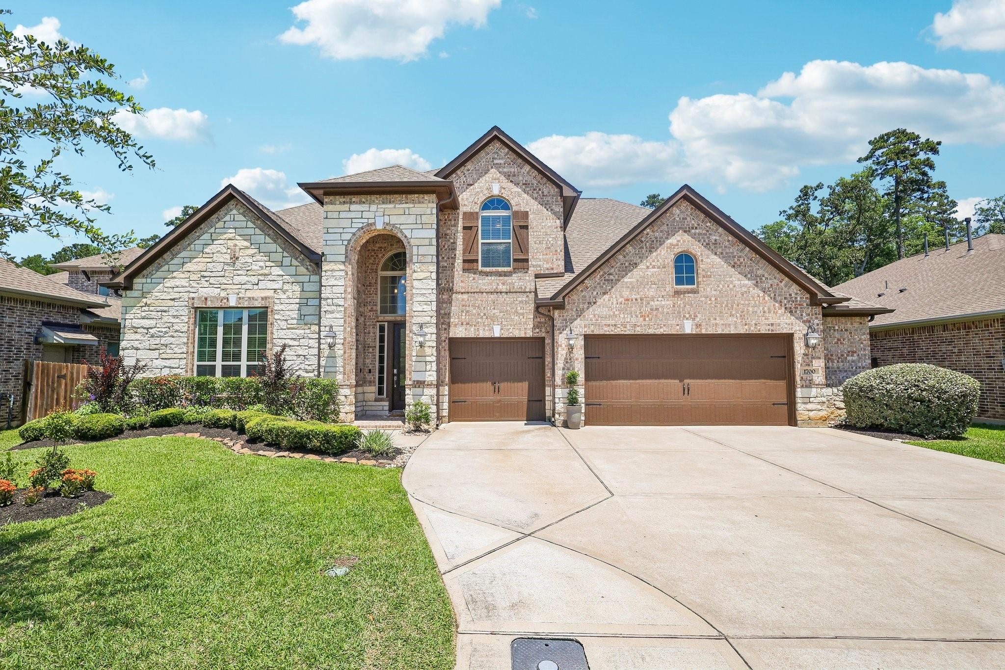1700 Graystone Hills Dr, Conroe, TX 77304 photo