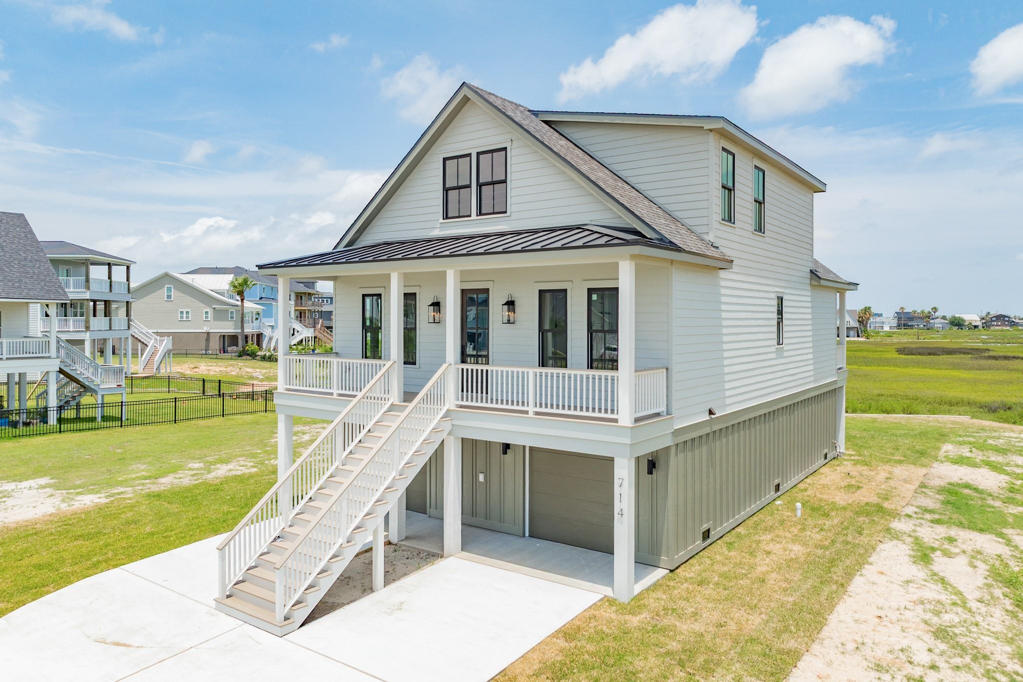 714 Vista Bella, Galveston, TX 77554 photo