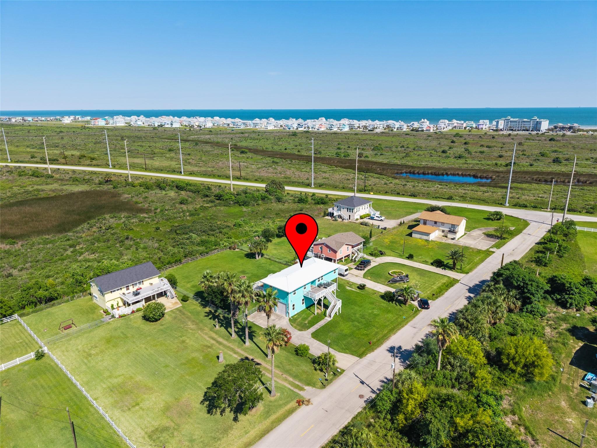 3527 Nine Mile Rd, Galveston, TX 77554 photo