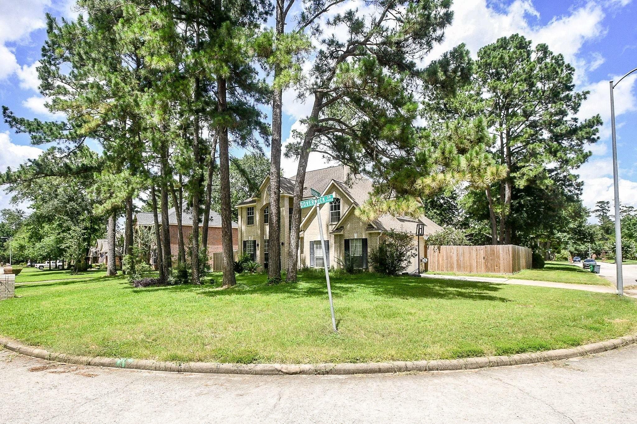 24010 Doverwick Dr, Tomball, TX 77375 photo
