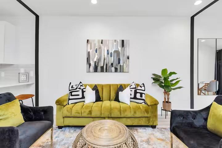 3735 Mainer St, Houston, TX 77021 photo