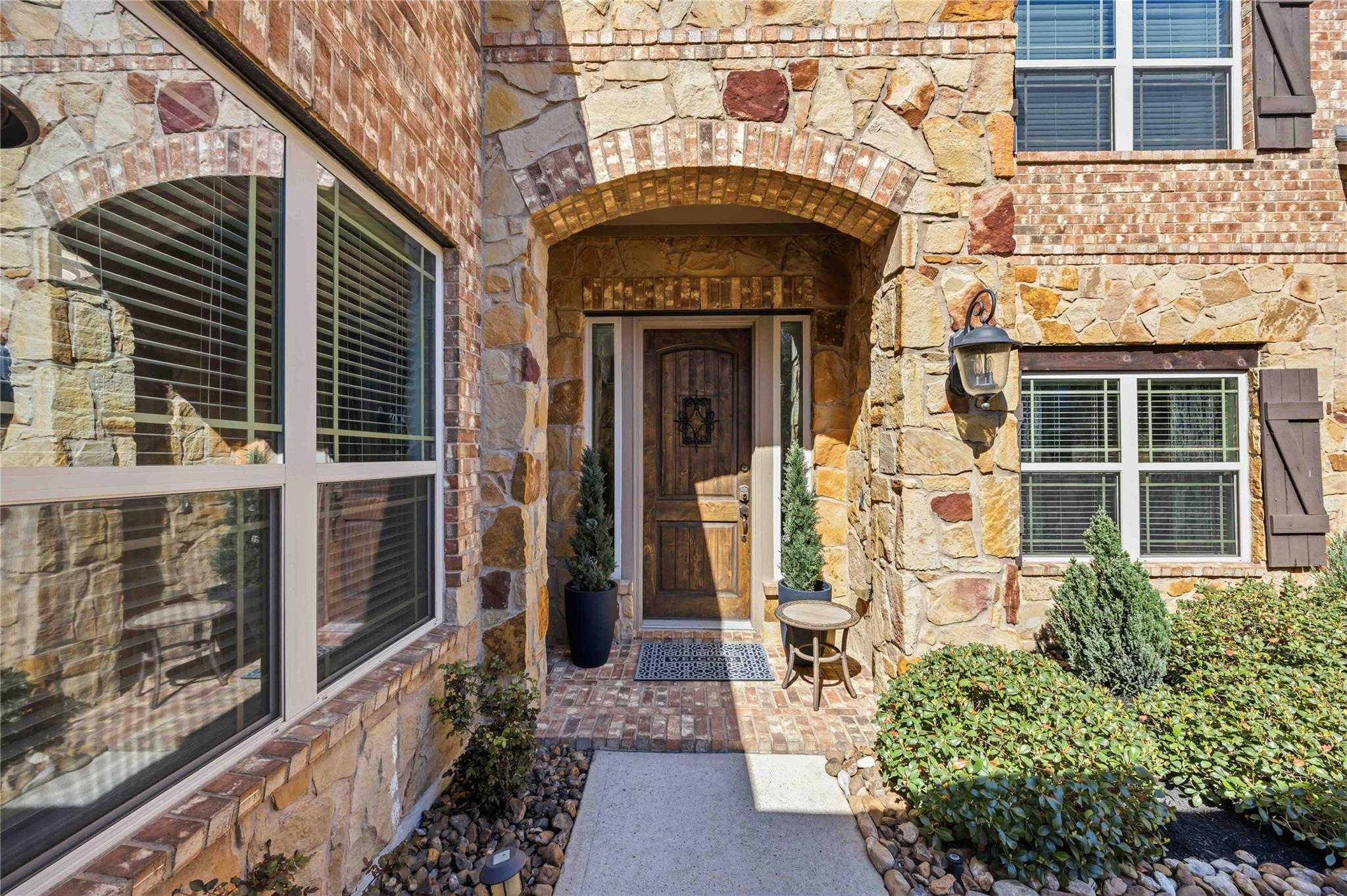 106 Joshuas Pl, Montgomery, TX 77316 photo