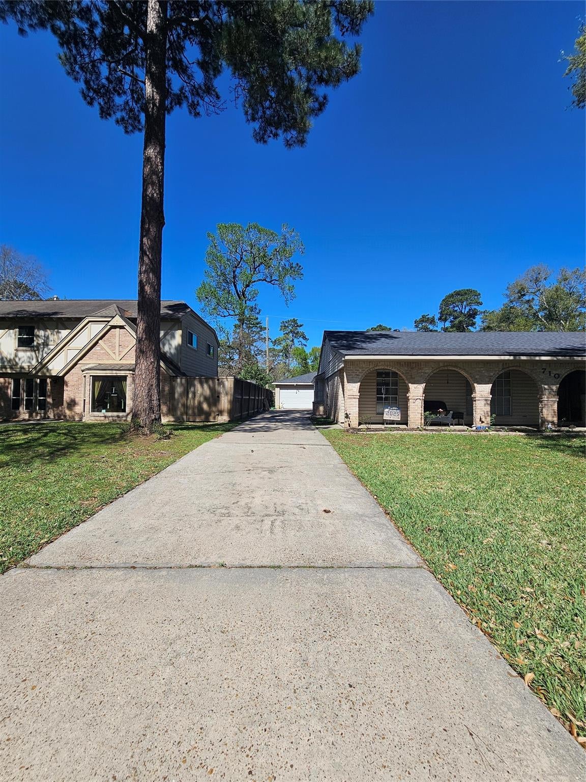 710 Enchanted River Dr, Spring, TX 77388 photo