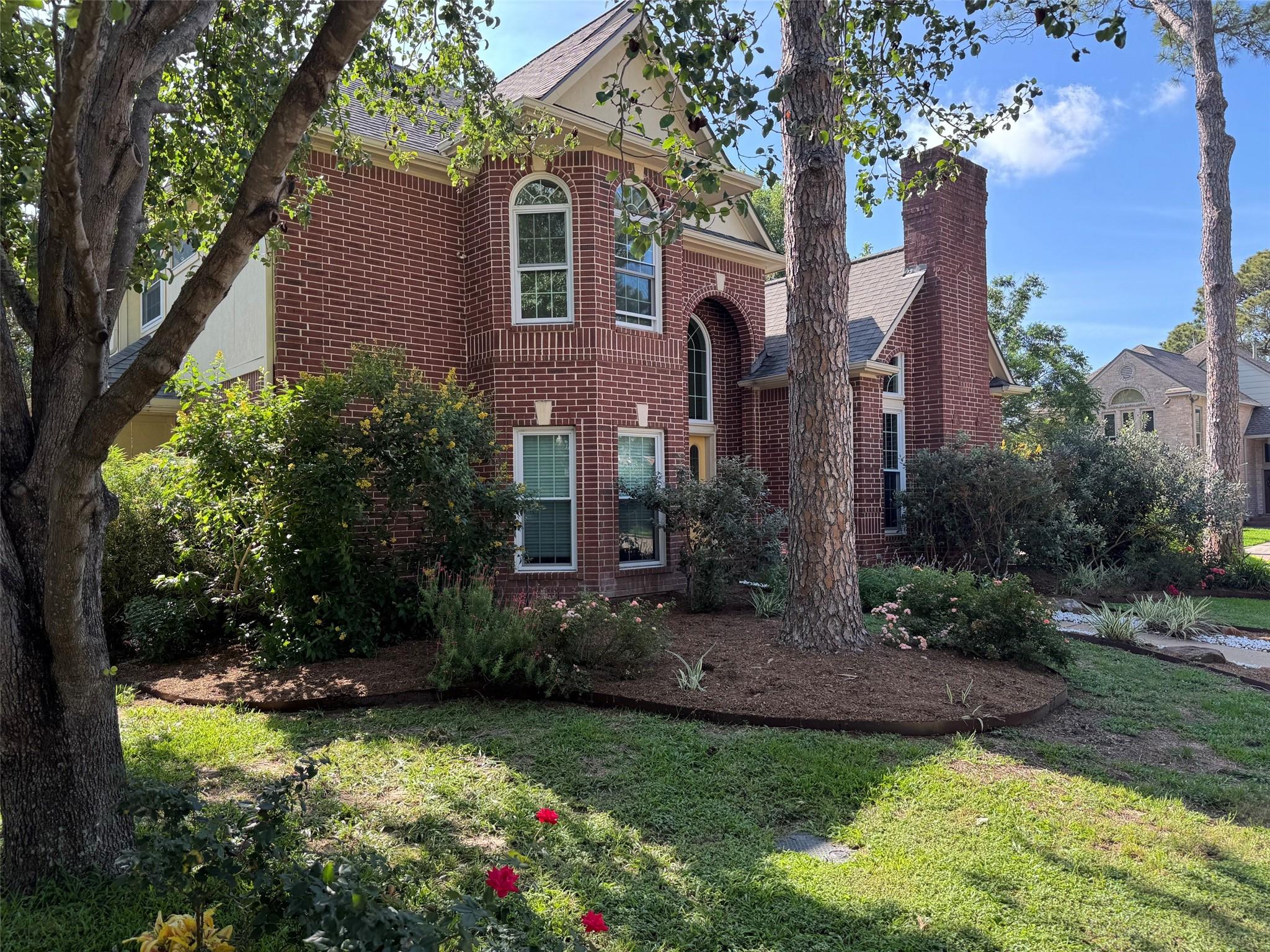 1302 Wickshire Ln, Houston, TX 77043 photo