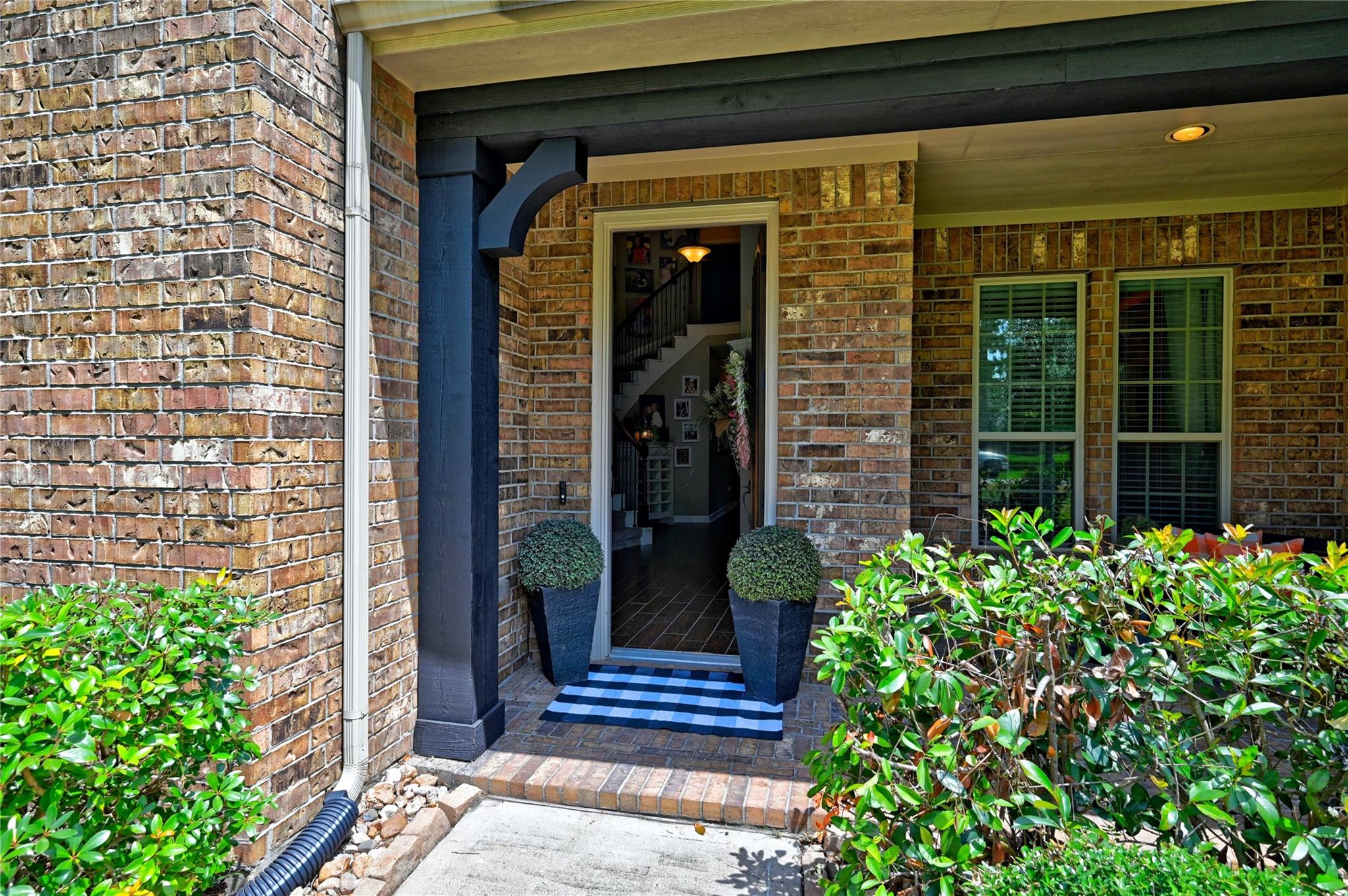 17810 Country Mdw, Magnolia, TX 77355 photo