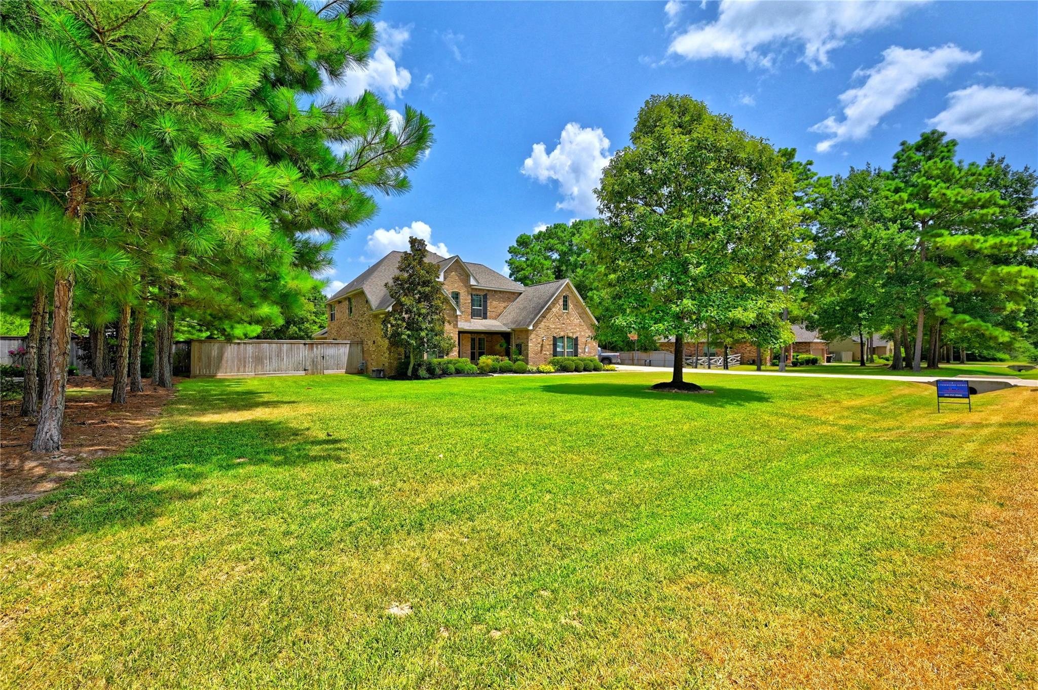 17810 Country Mdw, Magnolia, TX 77355 photo