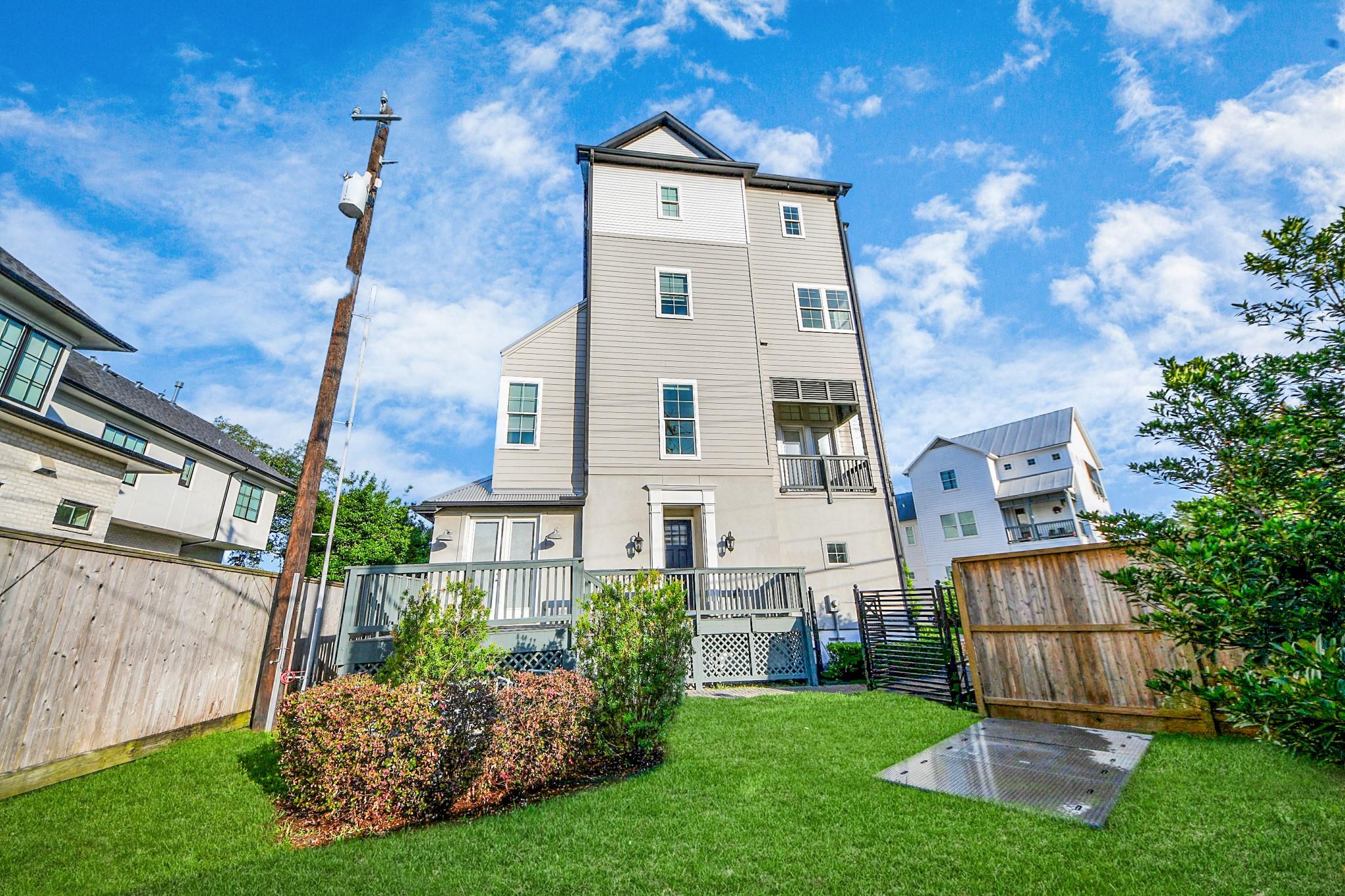 4005 Woodshire Village Ests, Houston, TX 77025 photo