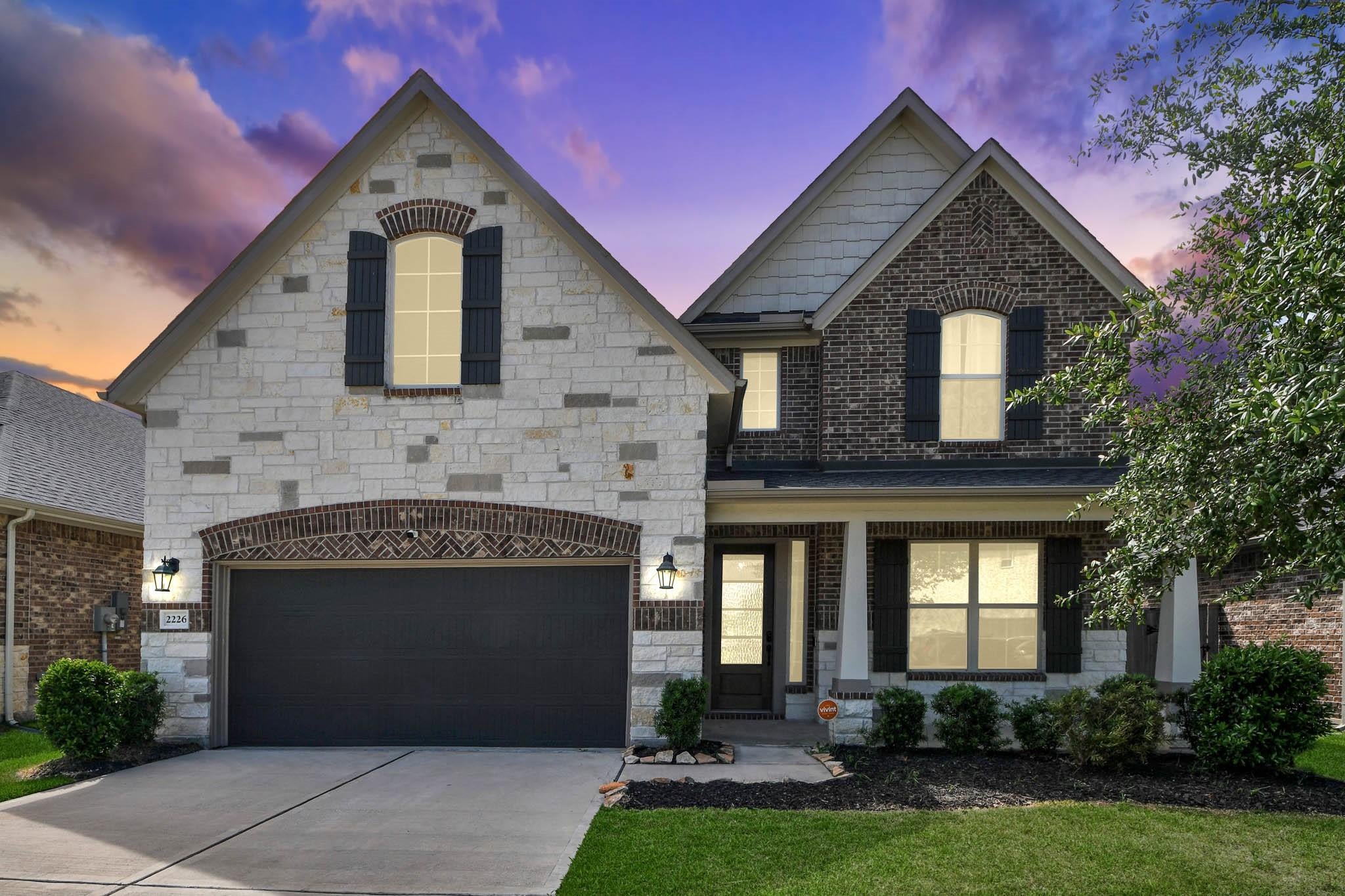2226 Clements Shore Ln, La Porte, TX 77571