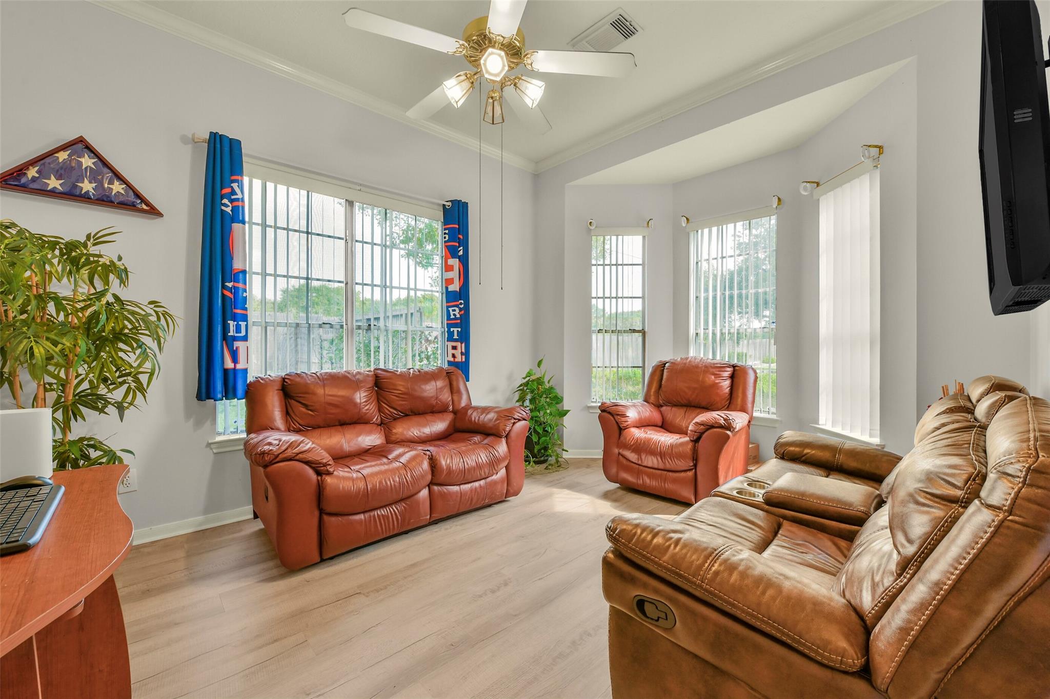 14002 Crown Glen Ct, Houston, TX 77062 photo