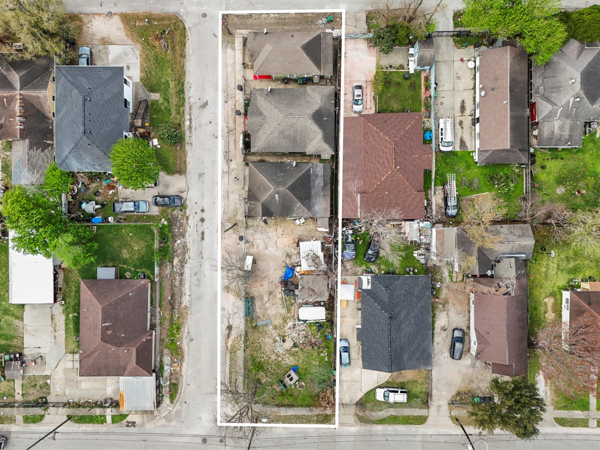3501 Sarah St, Houston, TX 77026 photo