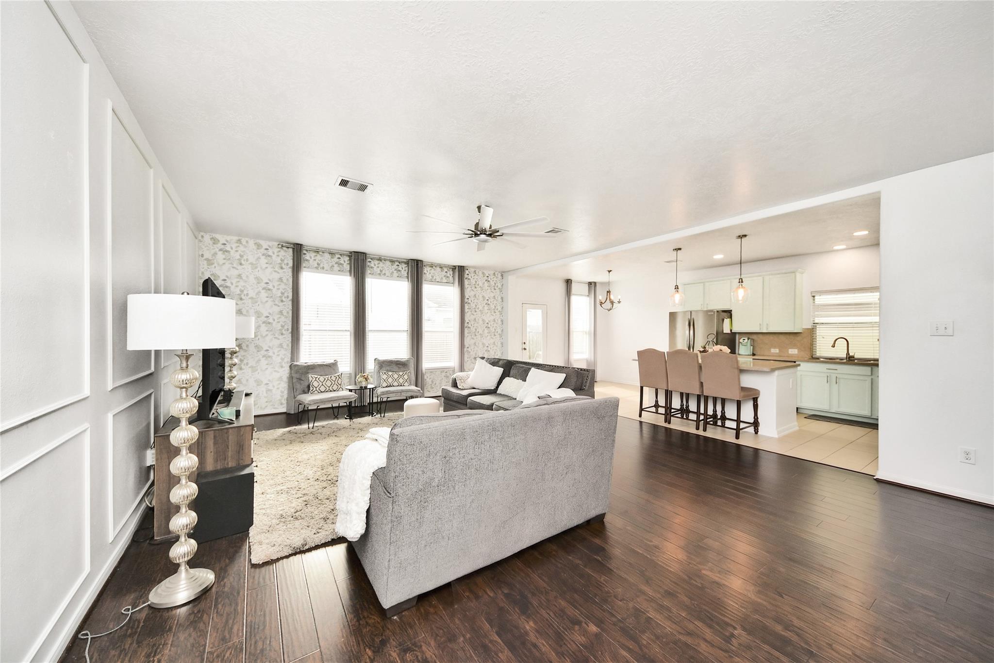 10847 Shepherd Falls Ln, Houston, TX 77075 photo