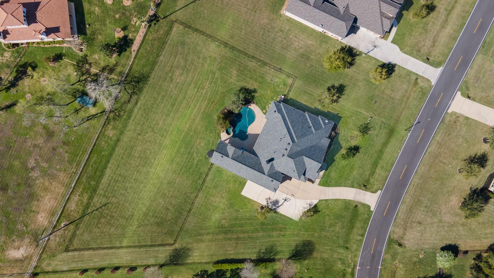 8703 Majesty Ln, Richmond, TX 77469 photo