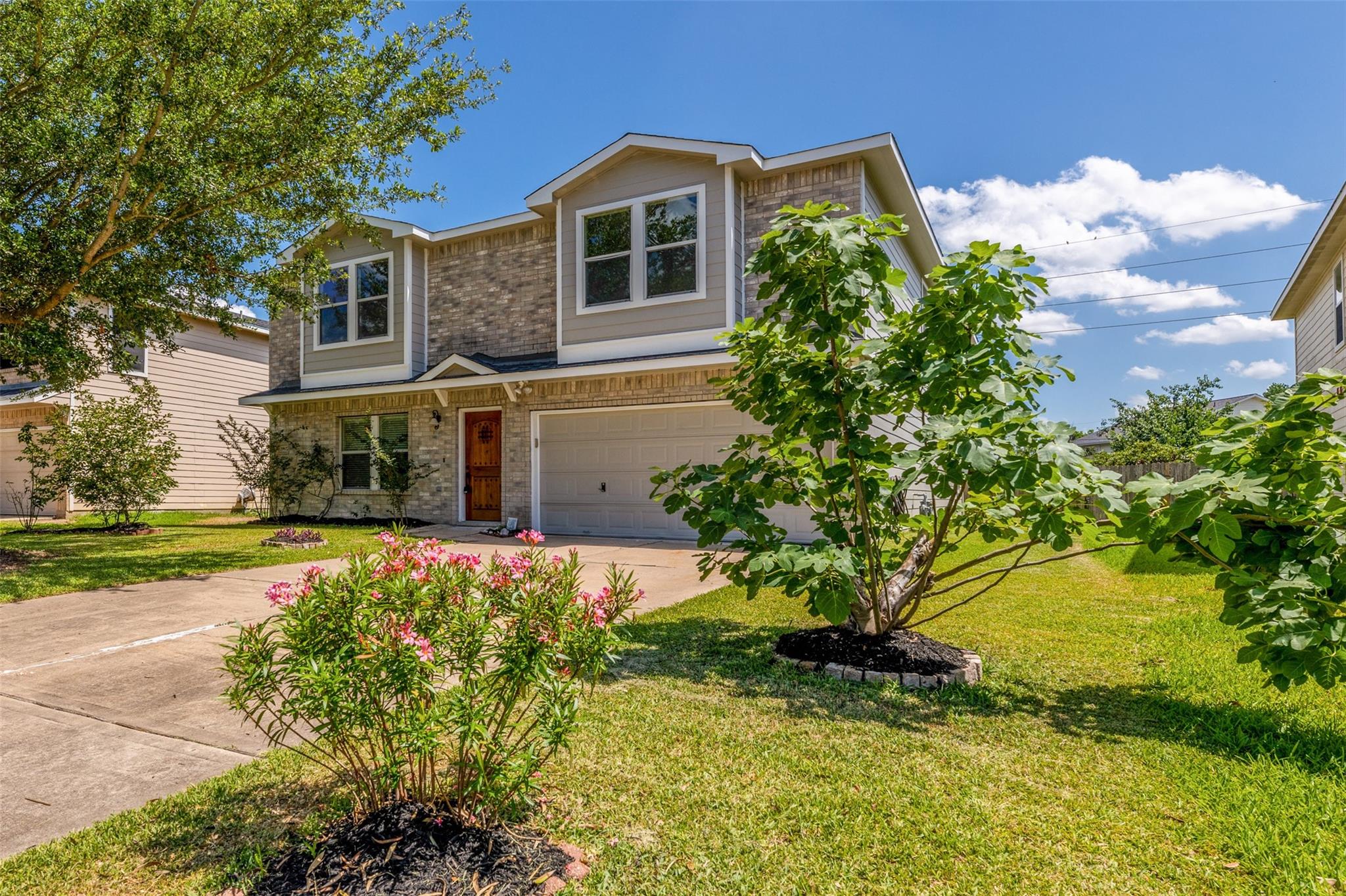 19827 Rustic Lake Lane Ln, Cypress, TX 77433 photo