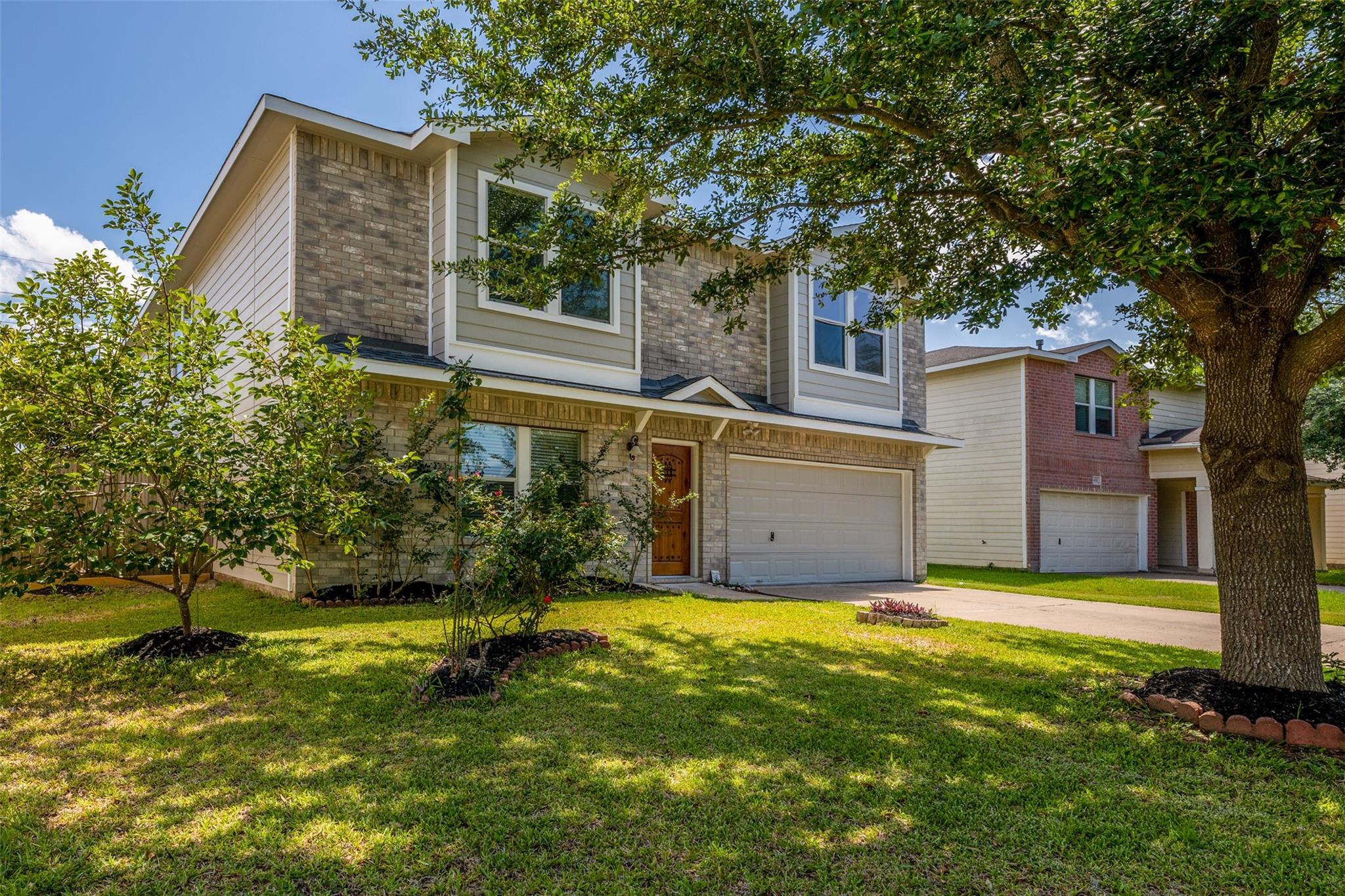 19827 Rustic Lake Lane Ln, Cypress, TX 77433 photo