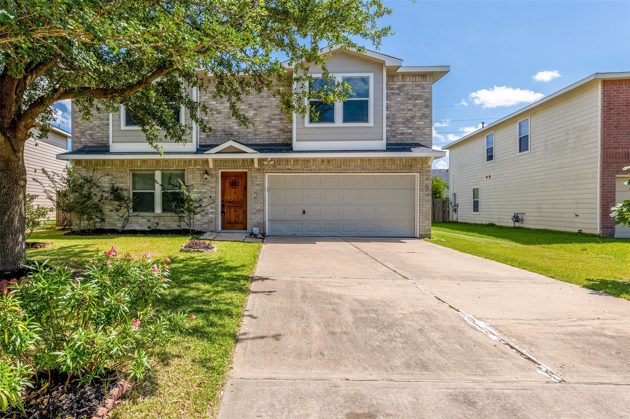 19827 Rustic Lake Lane Ln, Cypress, TX 77433 photo