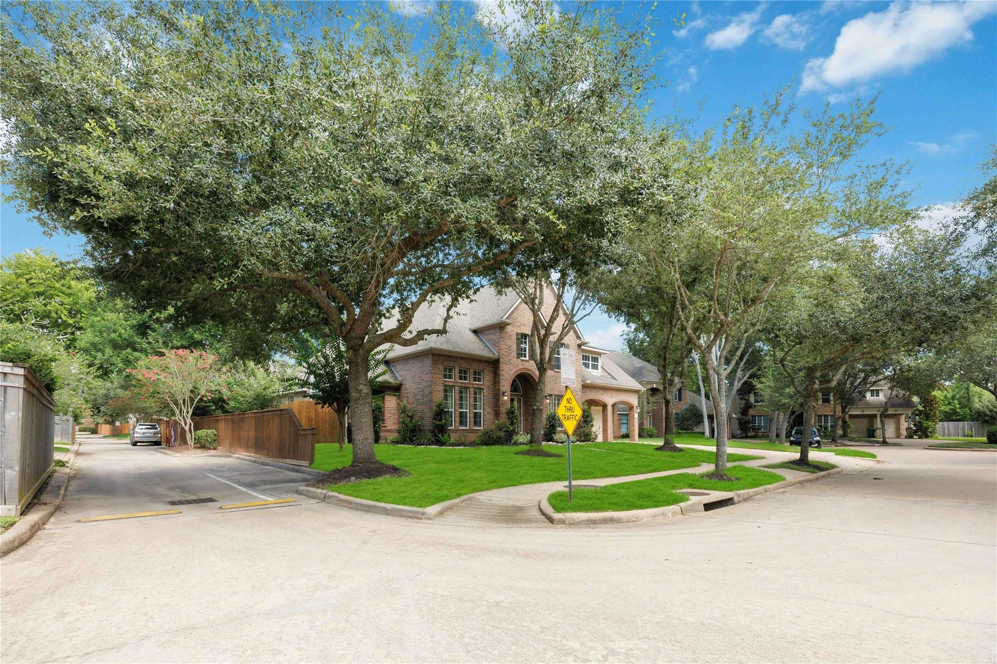3303 Raleigh Row, Missouri City, TX 77459 photo