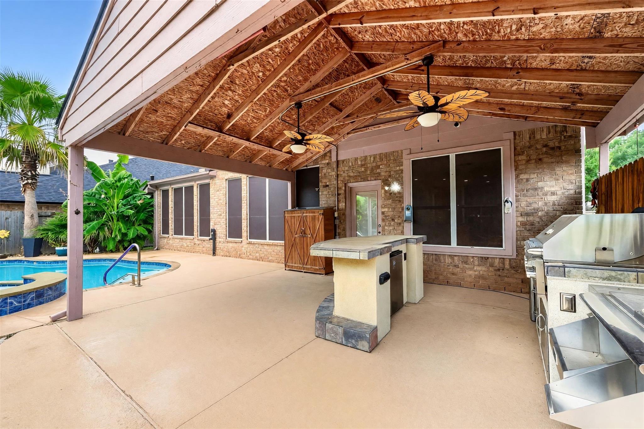 511 Silver Creek Cir, Richmond, TX 77406 photo