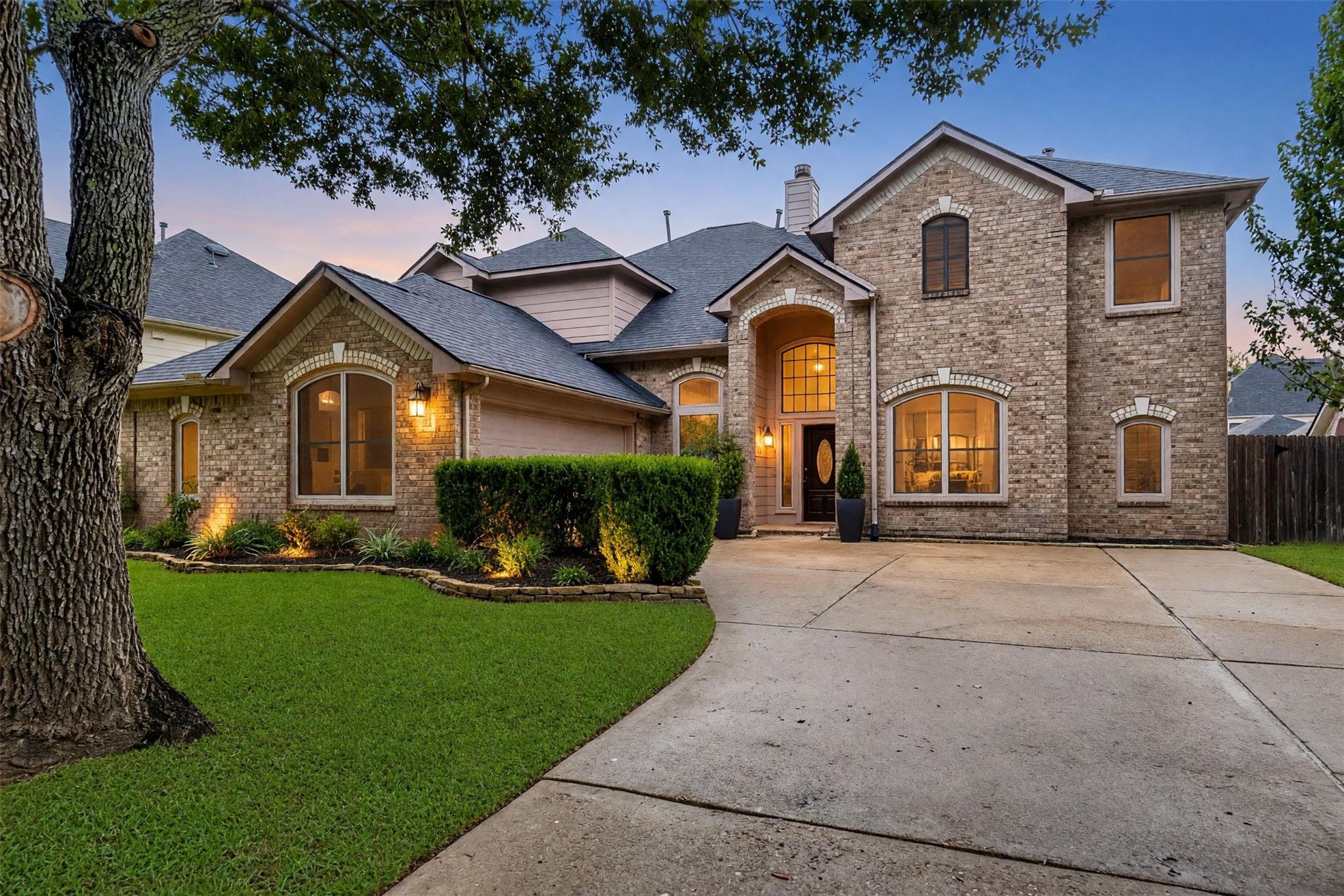 511 Silver Creek Cir, Richmond, TX 77406