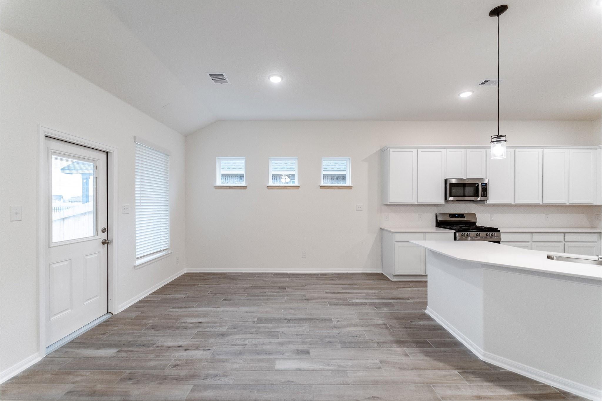 23522 Malbec Dr, Alvin, TX 77511 photo