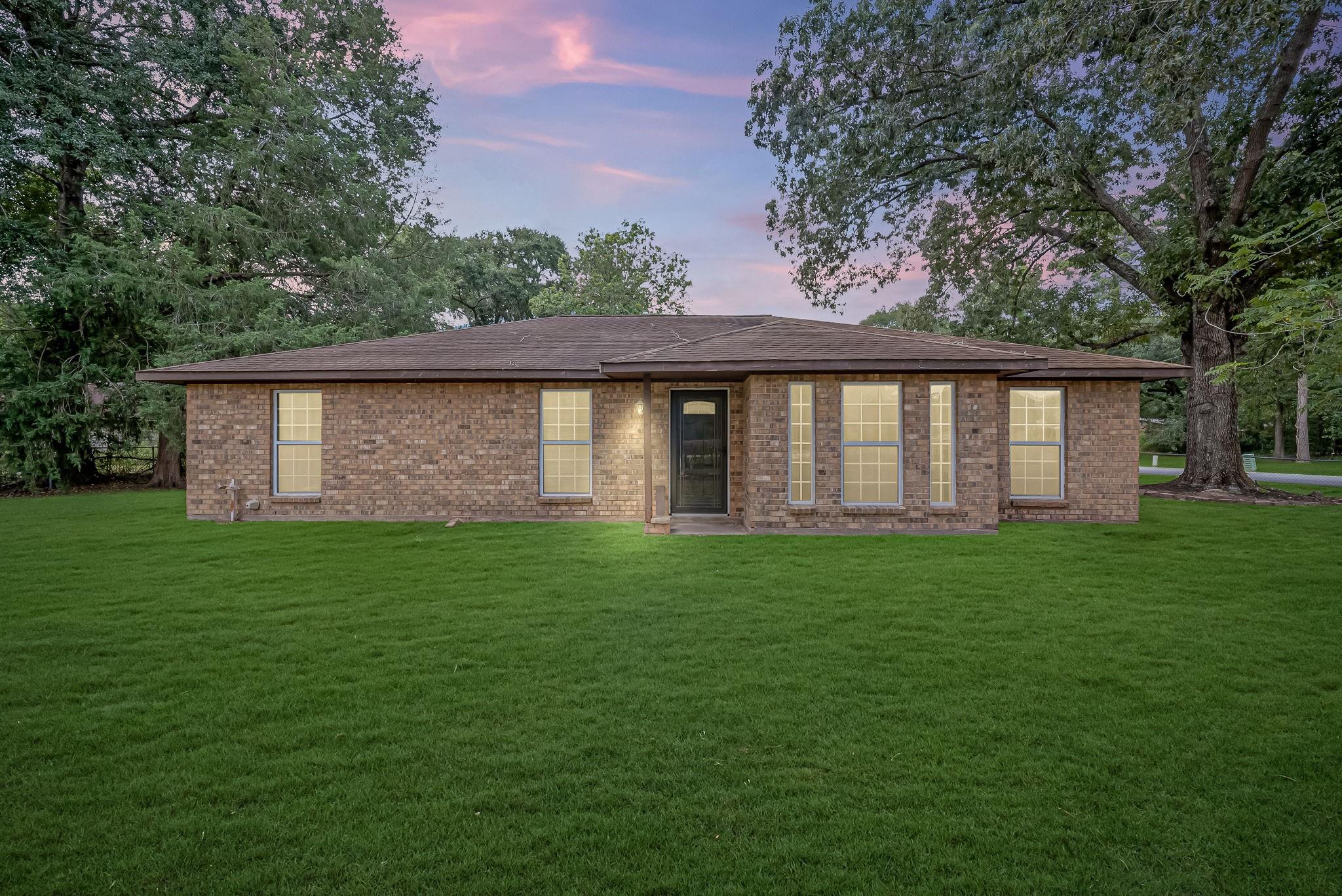 19904 Mercedell Dr, Porter, TX 77365