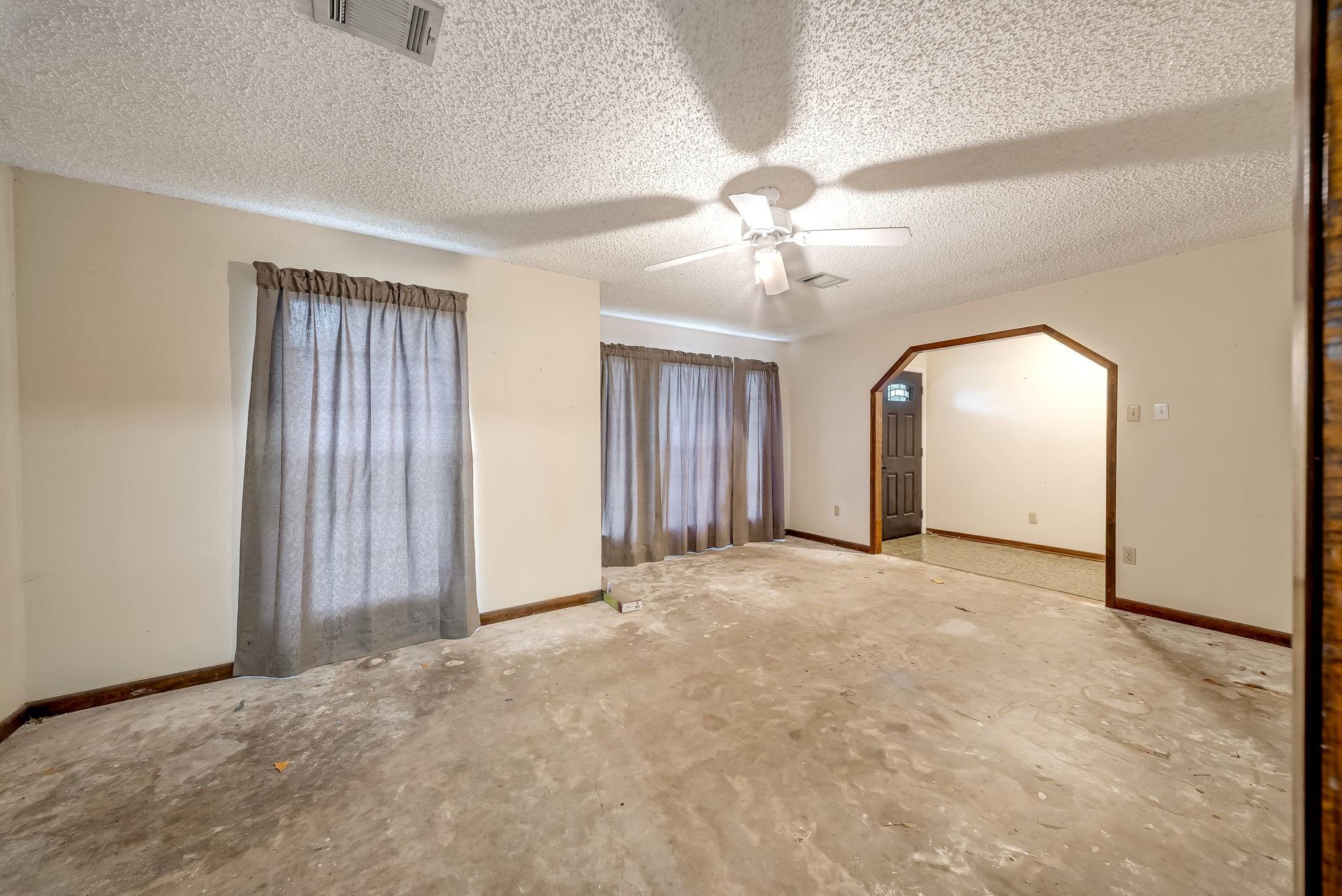 19904 Mercedell Dr, Porter, TX 77365 photo
