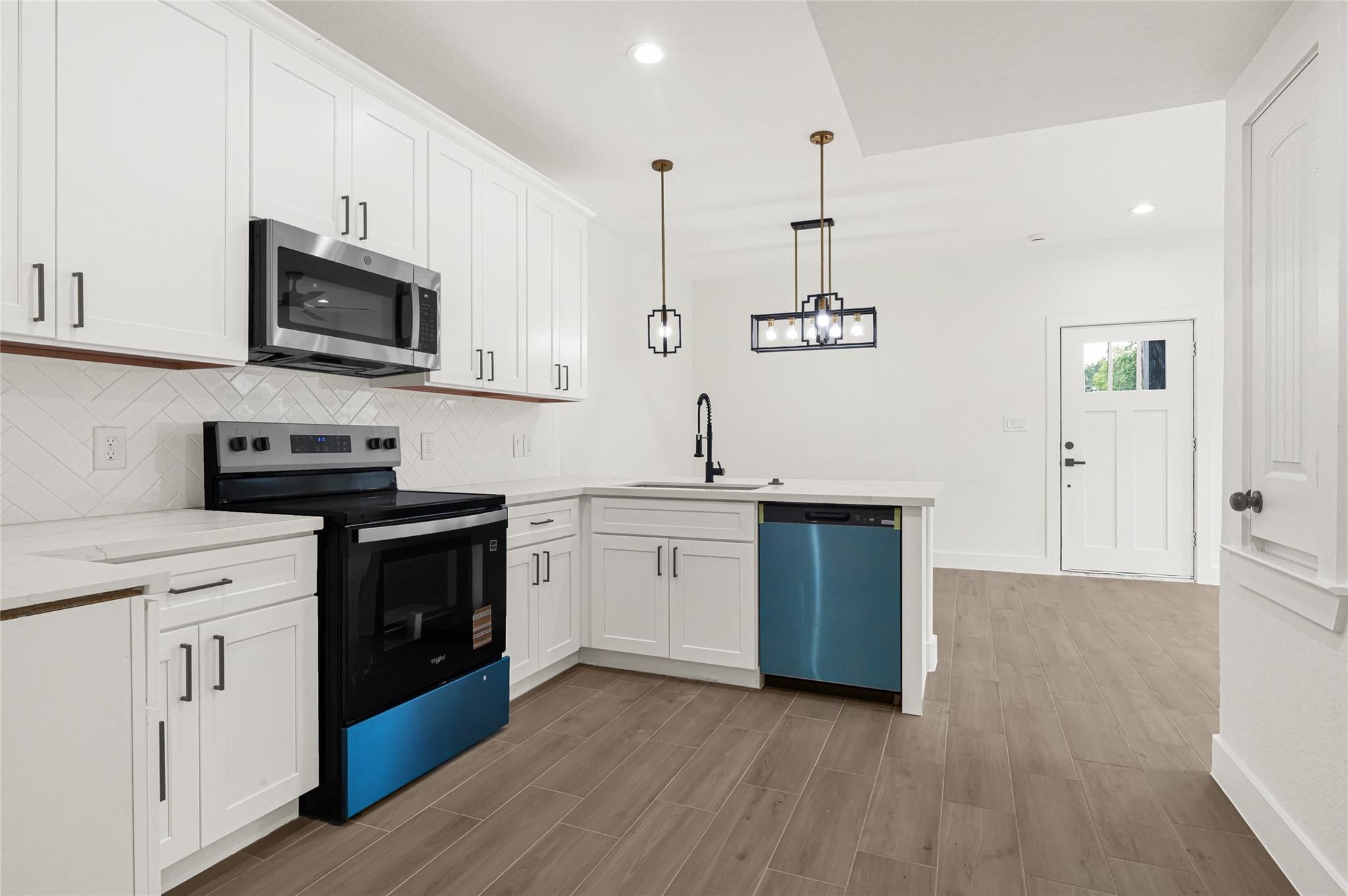 430 Rhode Island St, Houston, TX 77029 photo