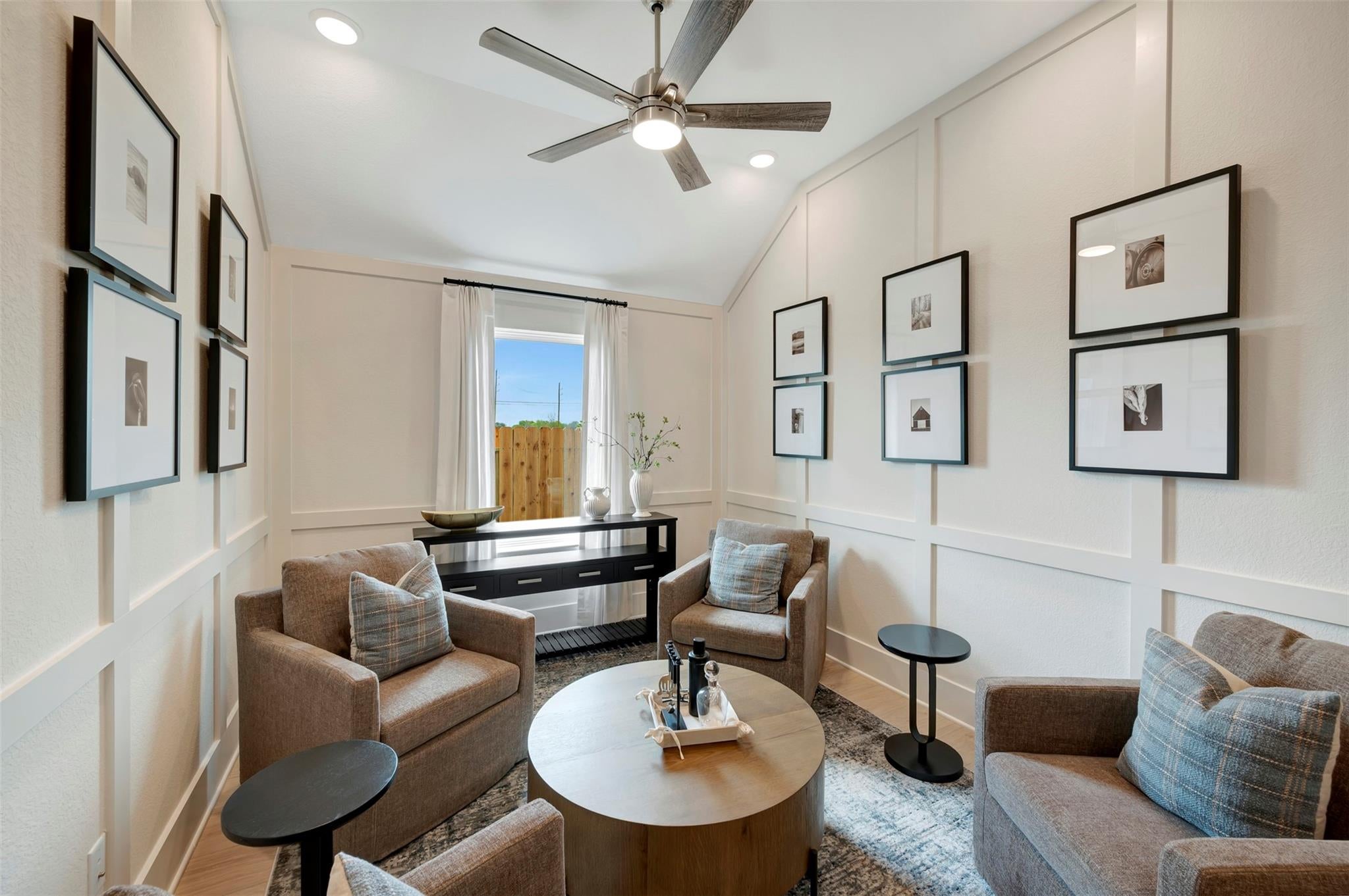 3617 Reina Reach Dr, Santa Fe, TX 77510 photo