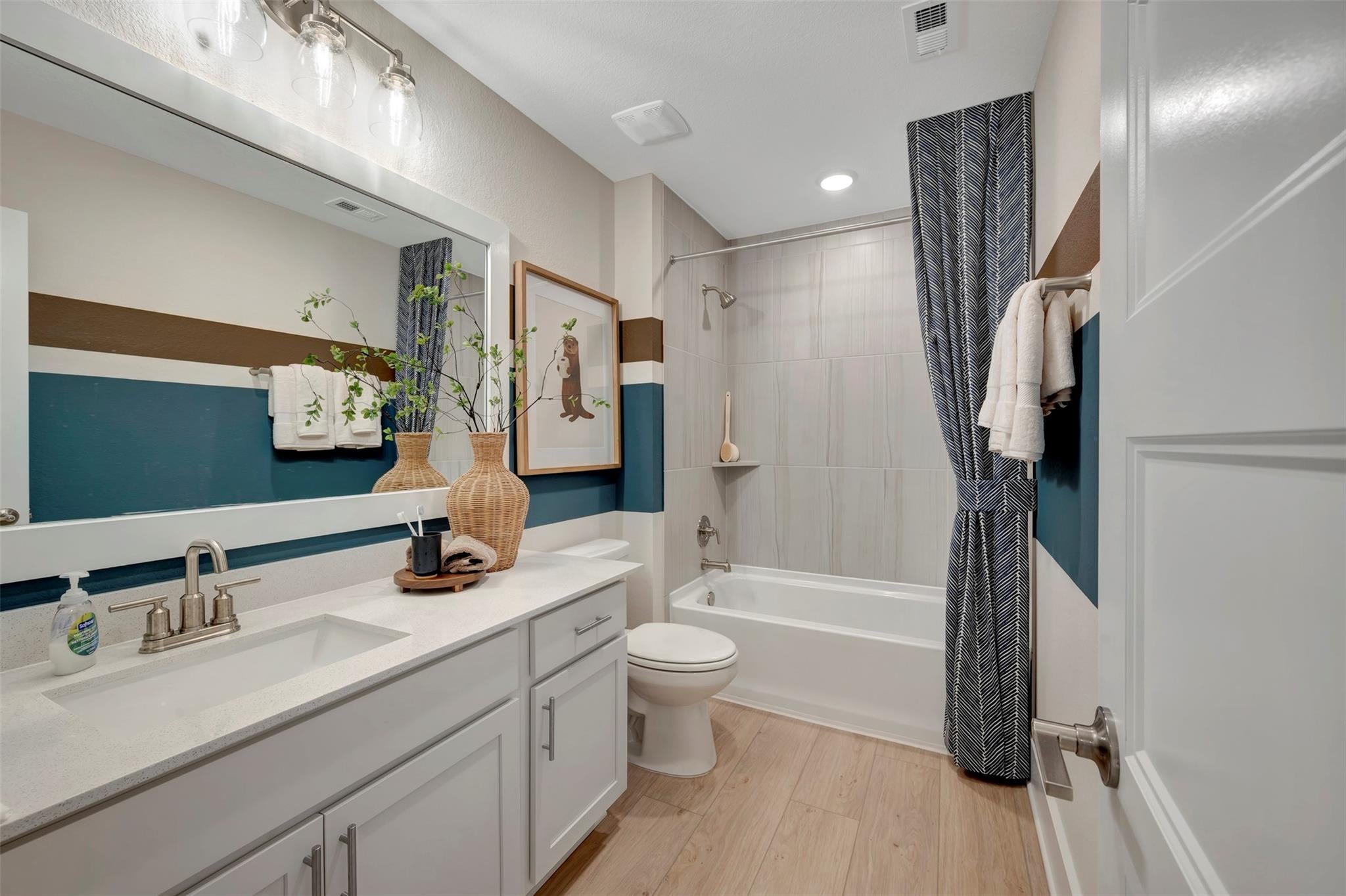 3617 Reina Reach Dr, Santa Fe, TX 77510 photo