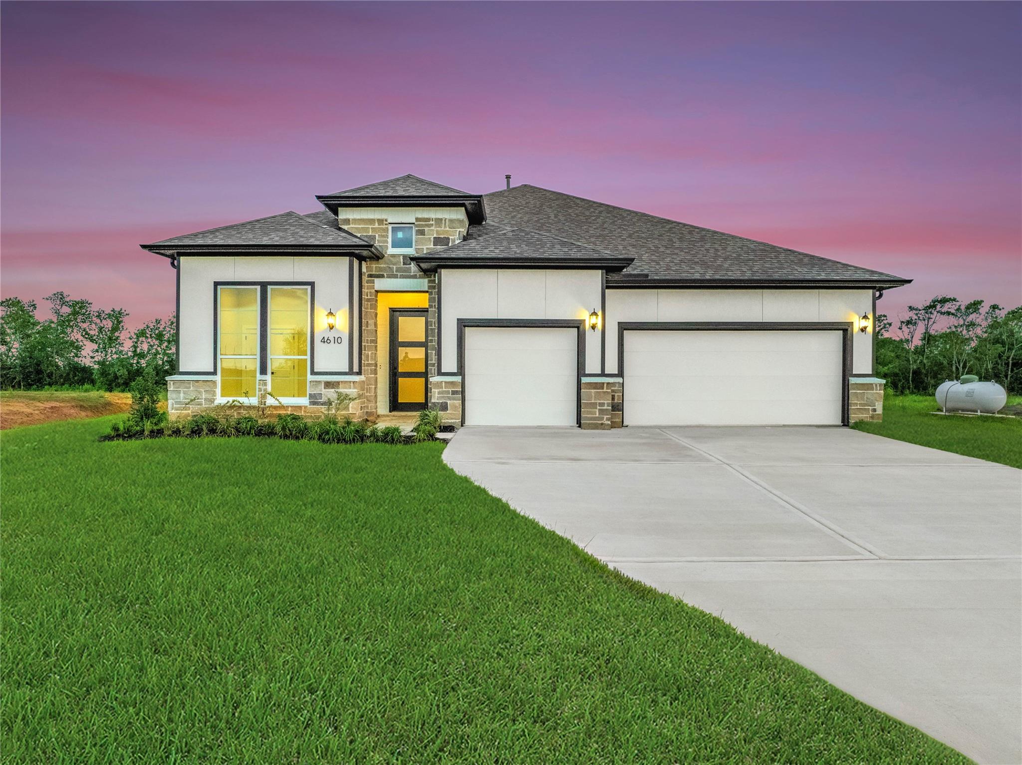 4610 Magnolia Bend Dr, Rosharon, TX 77583