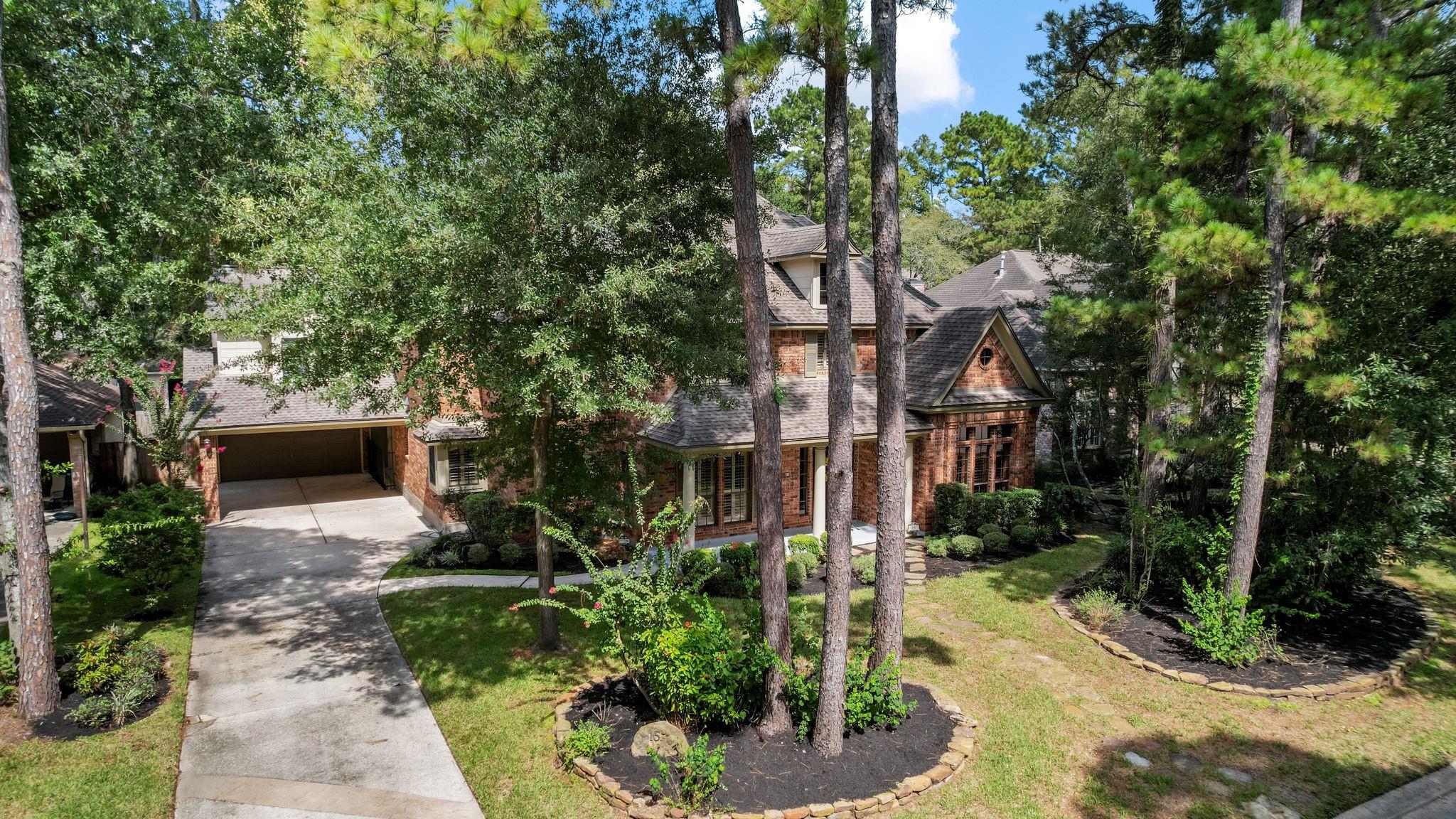 15 Crestone Pl, The Woodlands, TX 77381