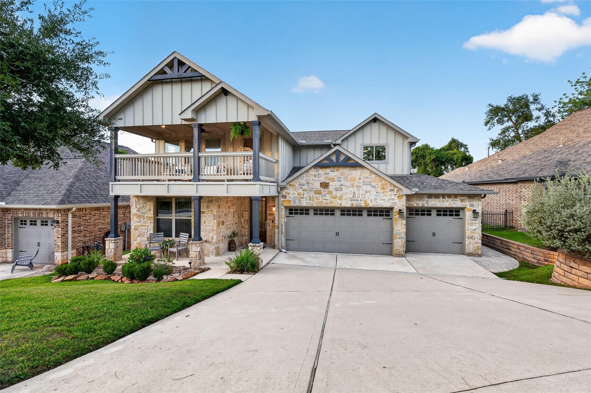 12469 Pebble View Dr, Conroe, TX 77304