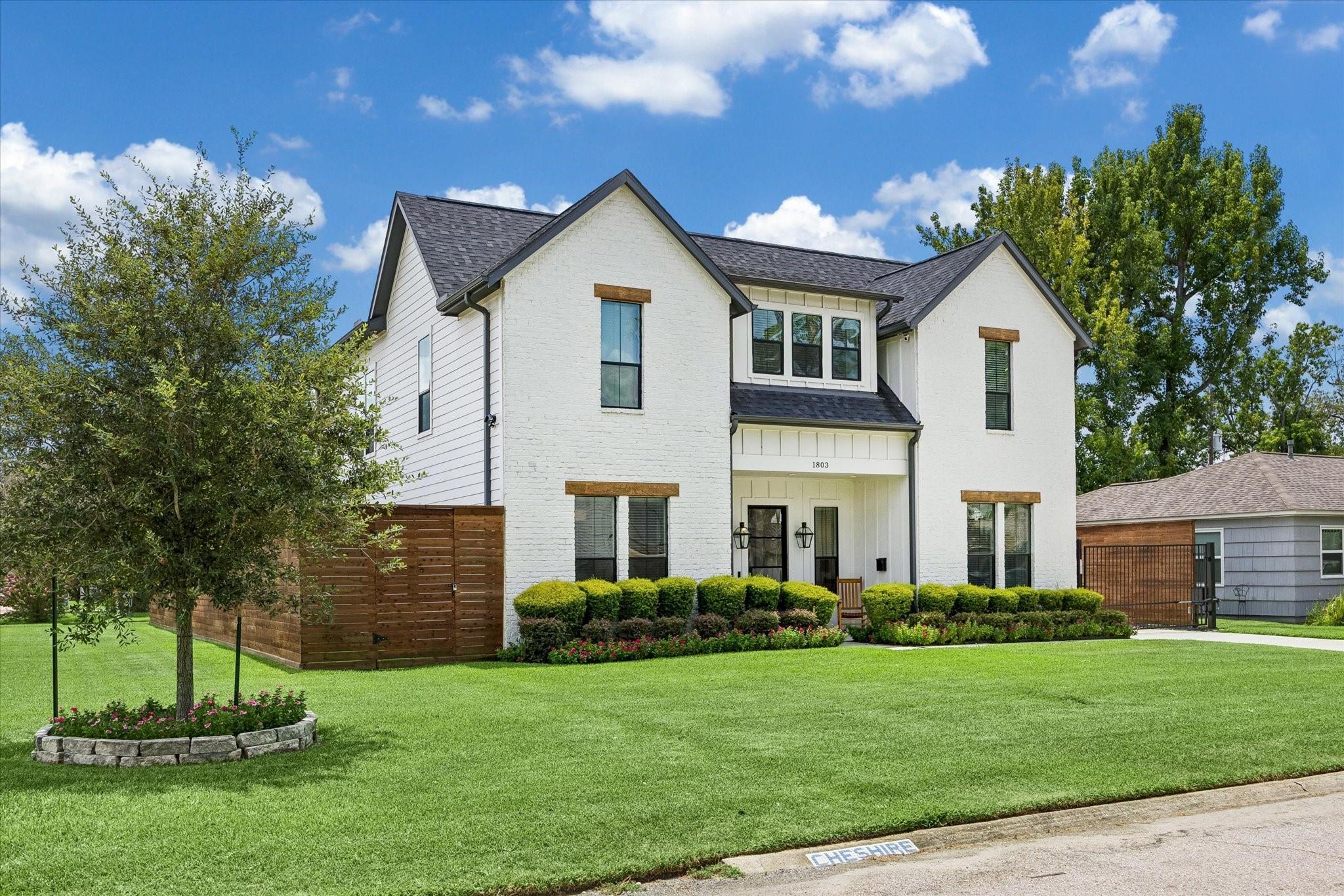 1803 Cheshire Ln, Houston, TX 77018 photo